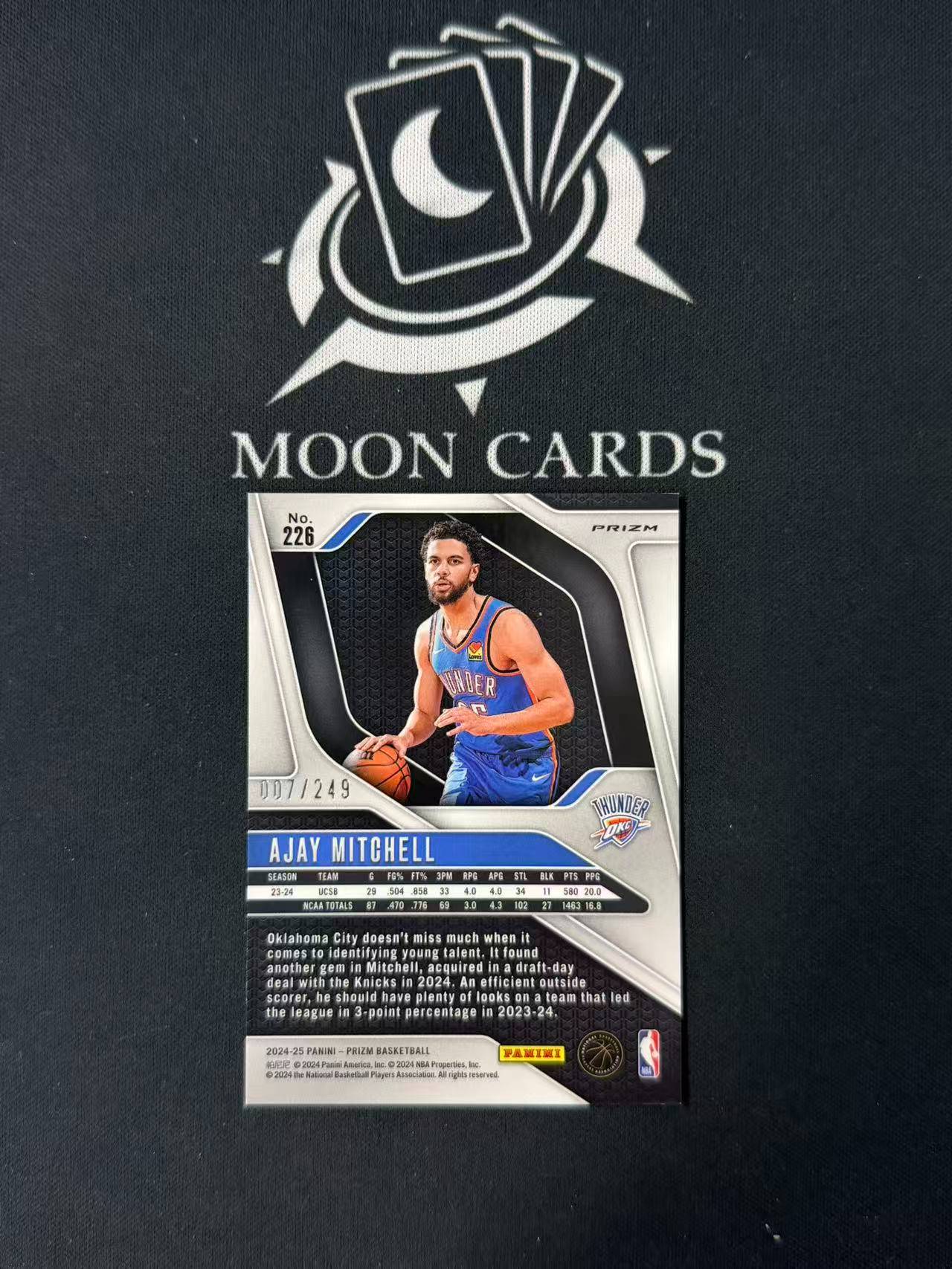 【梦卡拍卖】2024-25 Panini Prizm Ajay Mitchell 阿贾伊 米切尔 雷霆 新秀 rc /249编 瀑布折 #DD# A99