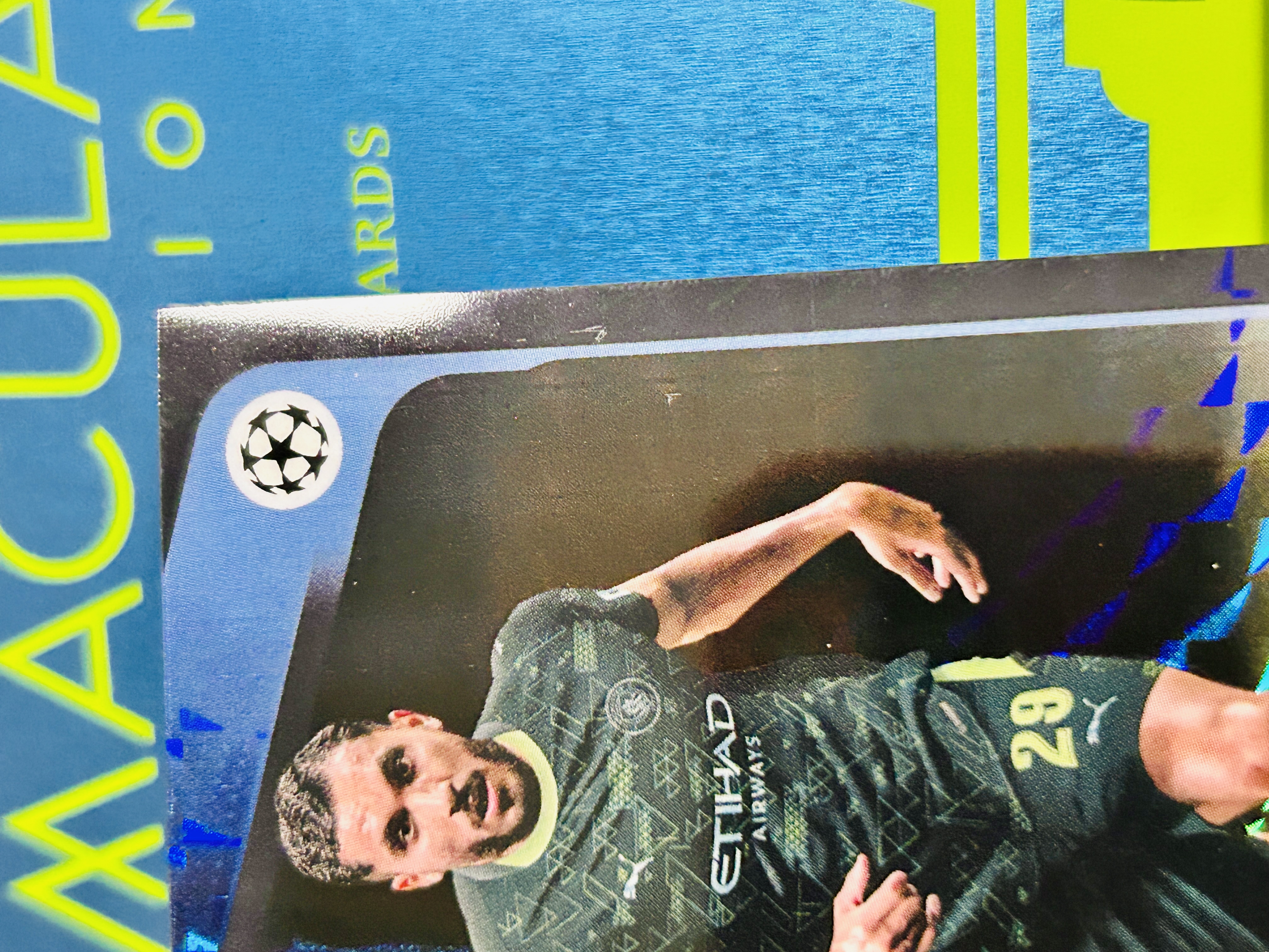 2026 Topps Chrome Rayan Cherki 欧冠 TC 法国 曼城 曼彻斯特城 雷安 谢尔基 切尔基 06/10编 黑几何折 黑折 微瑕如图 蓝月军团 哈兰德 奥莱利等队友 鳄鱼哥