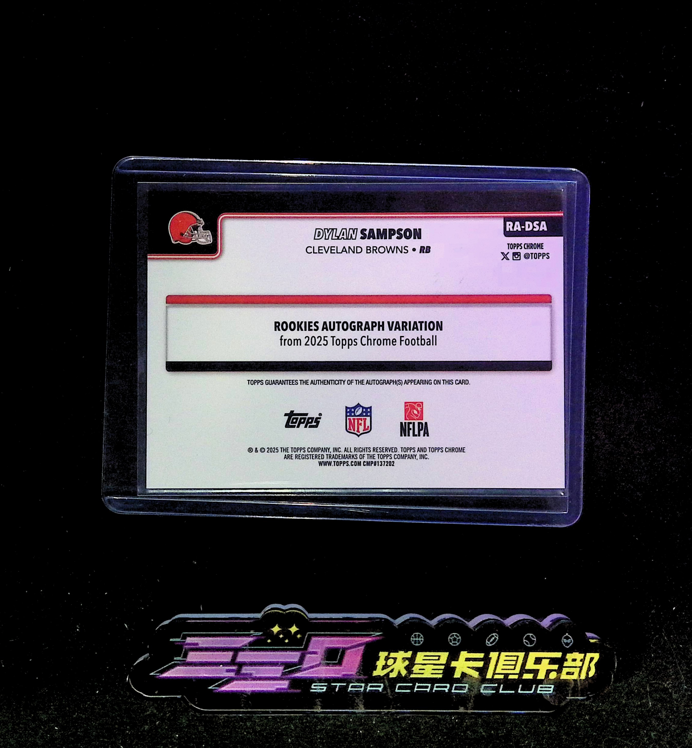 4309【330球星卡实体店代卖】2025 NFL Topps Chrome TC 橄榄球 Dylan Sampson 迪伦桑普森 布朗队 RC新秀 签字 Base 仅顺丰寄付(UK23)