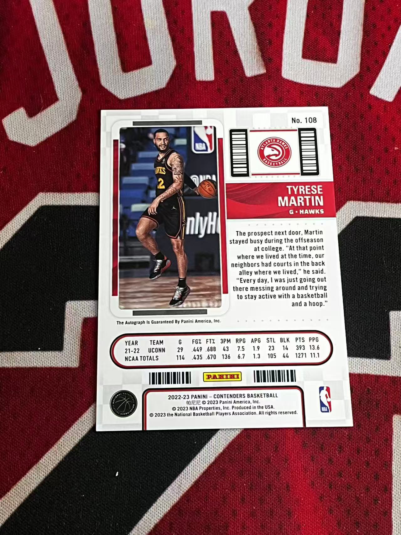 【接寄拍】2022-23 PANINI CONTENDERS 球票系列 老鹰 新秀RC 泰雷斯马丁49编 签字卡 卡签 正新秀球票签字卡 银折 折射 专收凑套必备【烂臭嘴拍卖】