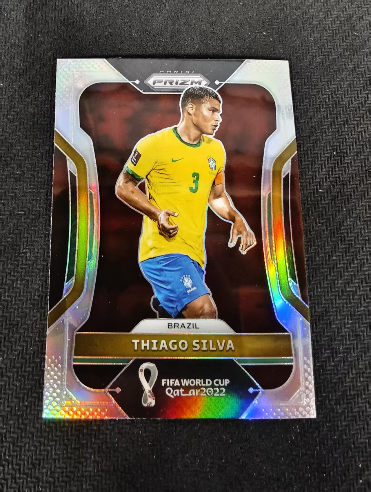 【可合并,不累计】 2022 Panini Prizm Thiago Silva 巴西 蒂亚戈 席尔瓦 弟媳 PZ 卡塔尔世界杯 银折 划痕 边角瑕疵 #35