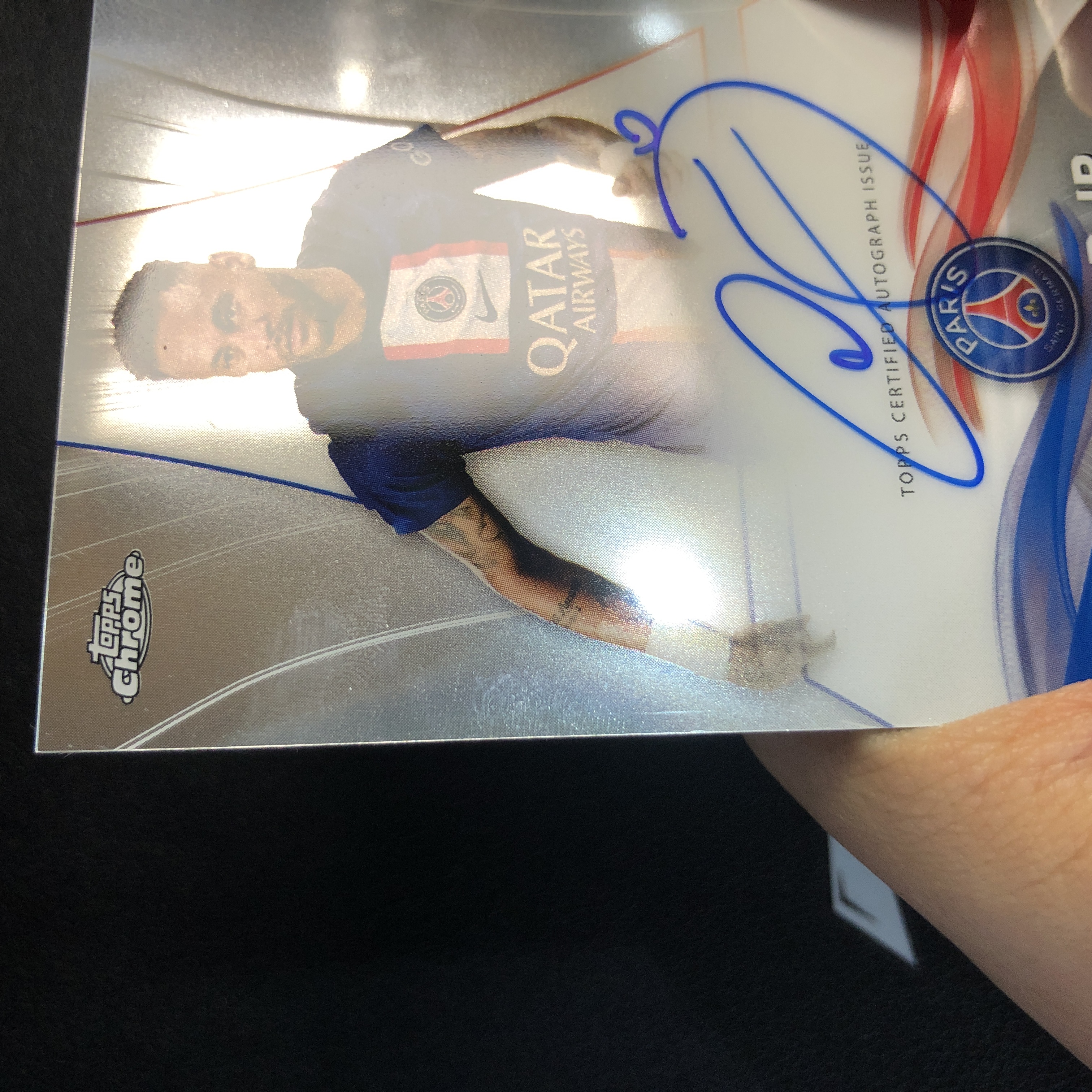 【拔脚代卖】2022-23 Topps Chrome 巴萨队盒 Neymar JR 内马尔 巴萨 96/99编 签字 base 折射 卡签 大巴黎队盒收藏必备 瑕疵如图|拔脚清知C2