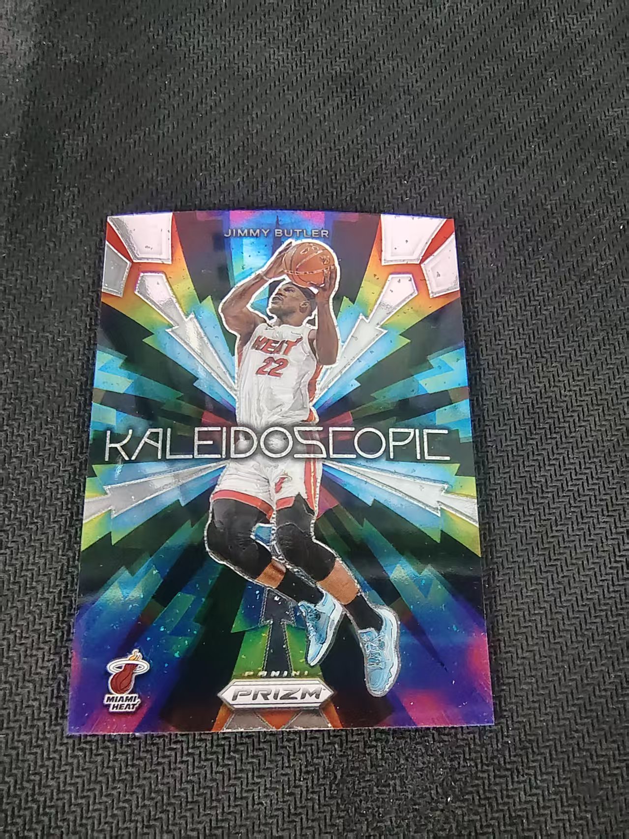【可合并,不累计】2023-24 Panini Prizm Jimmy Butler 吉米 巴特勒 森林狼 热火 万花筒特卡 PZ 划痕 边角微瑕 介意勿拍 #30