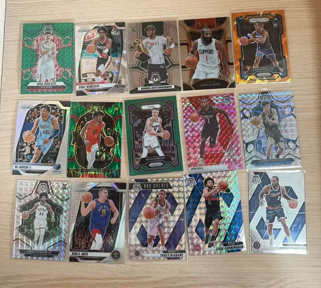 多年份 多系列 姚明/麦迪/坎宁安康宁汉姆/伦纳德/约基奇/哈登/字母哥/夏普等15张折射base特卡 银折 碎冰折 马赛克折各种折 lot 打包 不保卡品【LUO】