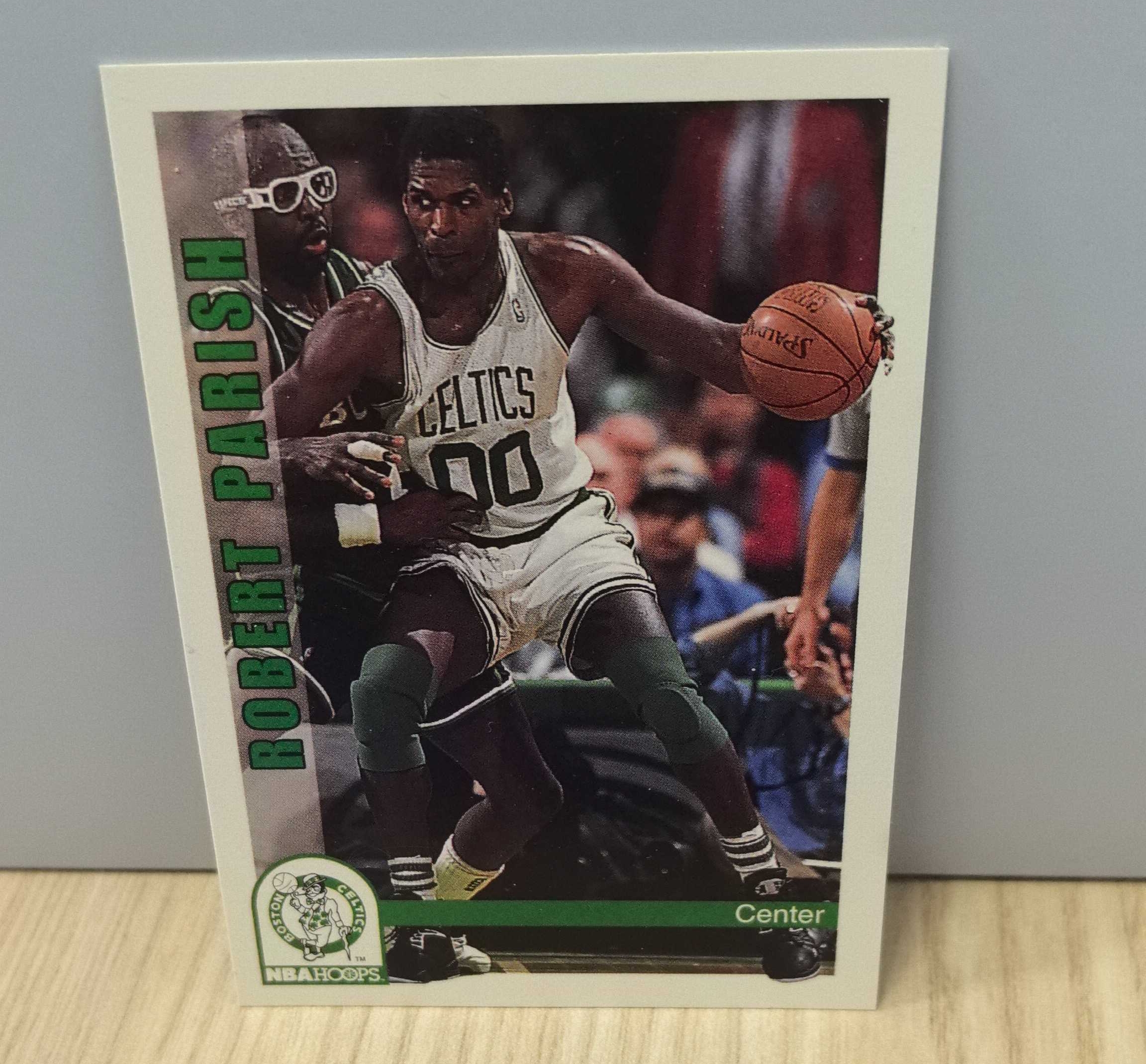 1992-93 SkyBox Base Robert Parish 罗伯特·帕里什 酋长 先后效力于勇士 凯尔特人 黄蜂和公牛 4届总冠军 9次全明星 50大 75大 名人堂 硬通货 极具收藏价值