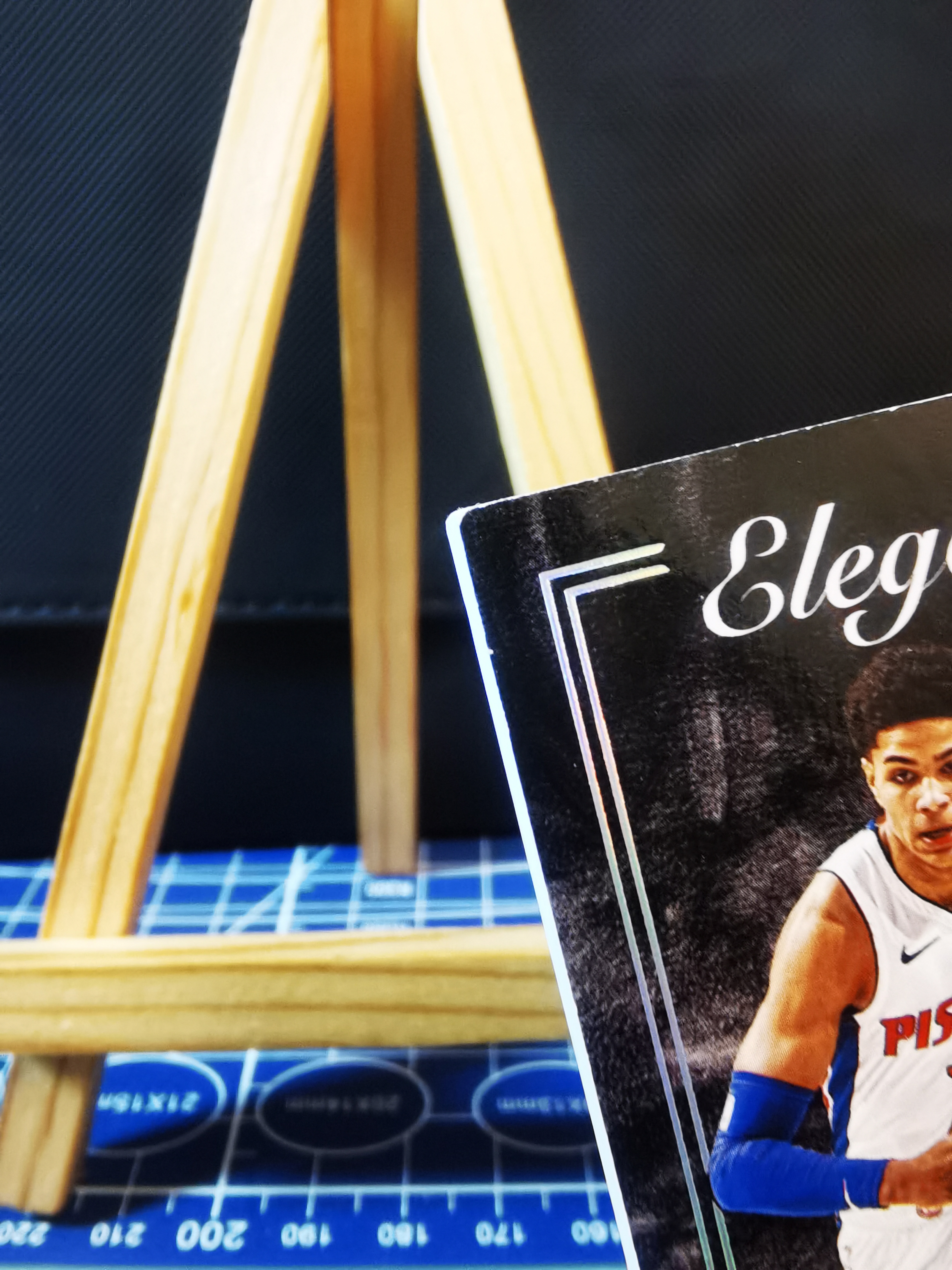 2020-21 Panini Noir Killian Hayes RC #EDR-KHY /75编 诺尔 基利安海耶斯 新秀年 rookie RC 闪版 小窗 物料 切割 活塞