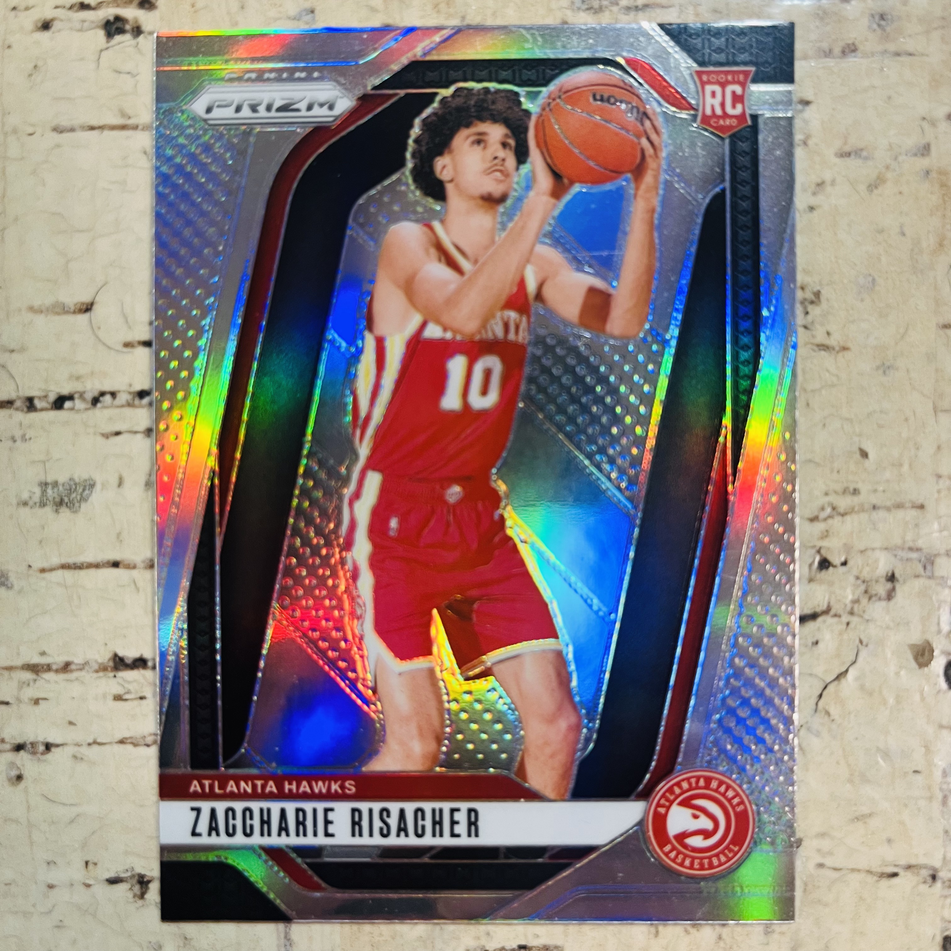 2024-25 Panini Prizm Zaccharie Risacher RC 新秀 老鹰 里萨谢 正银折 银折射 稀有折射 凑彩虹必备 上方中间轻微细痕见图三【小卡迷拍卖 可累积半年】
