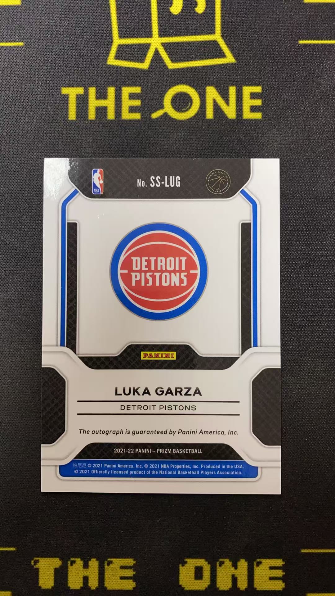 2021-22 Panini Prizm Luka Garza RC 【TheOne】卢卡 加尔扎 活塞新秀 PZ SS签 签字【千羽】