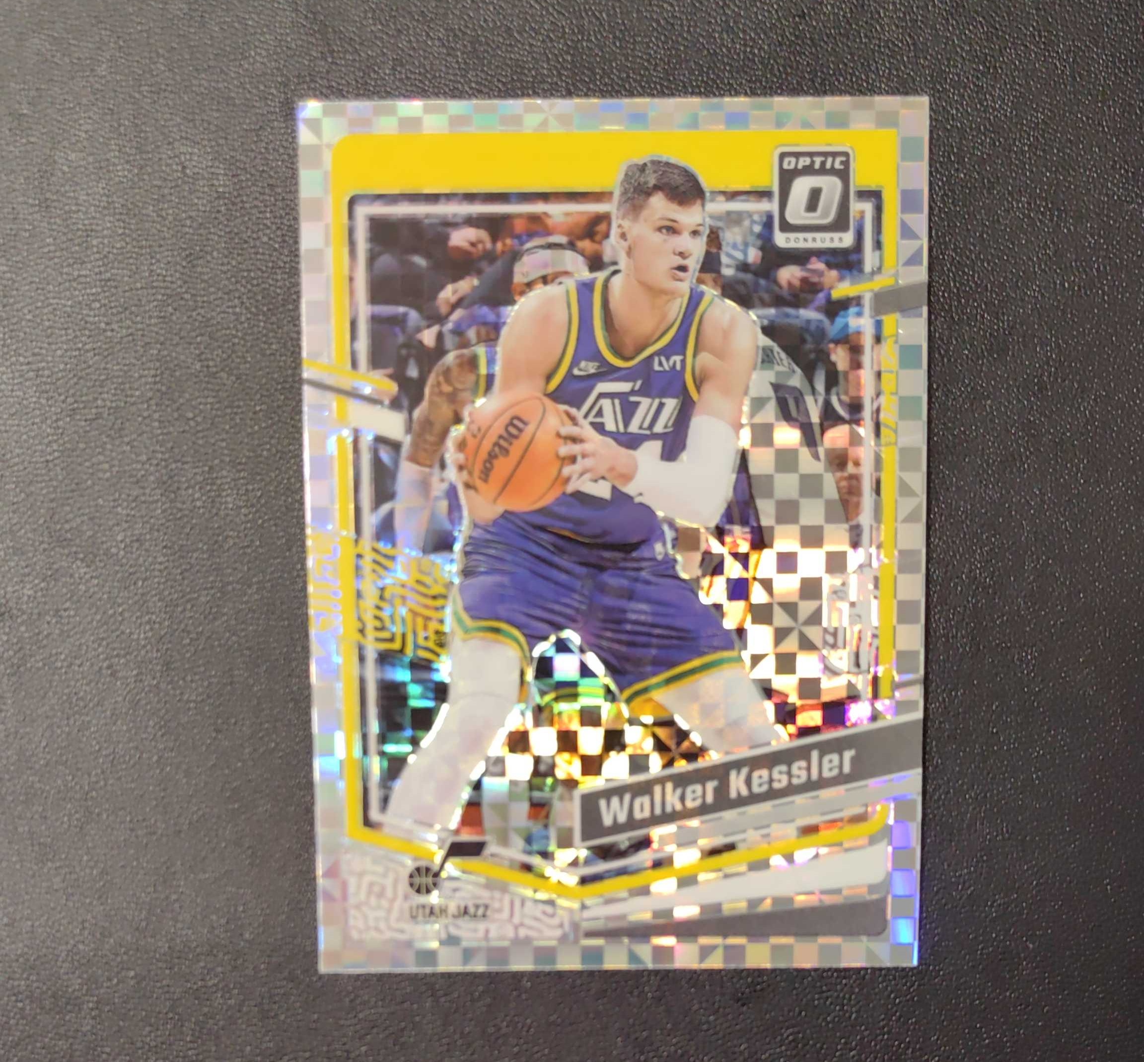 2023-24 Panini optic walker kessler 凯斯勒 爵士 optic 棋盘折 大比例 ssp 折射 大比例 SP 东契奇 sga 库里 文班亚马 詹姆斯