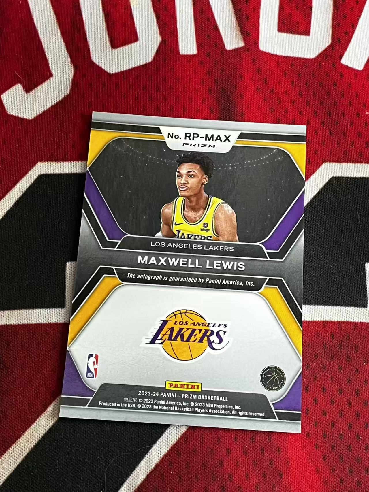 【接寄拍费率低至5%含卡淘手续费】2023-24 PANINI PRIZM PZ 湖人 新秀RC 马克斯维尔刘易斯 签字卡 正新秀书法签 银折 折射 专收凑套必备【烂臭嘴拍卖】