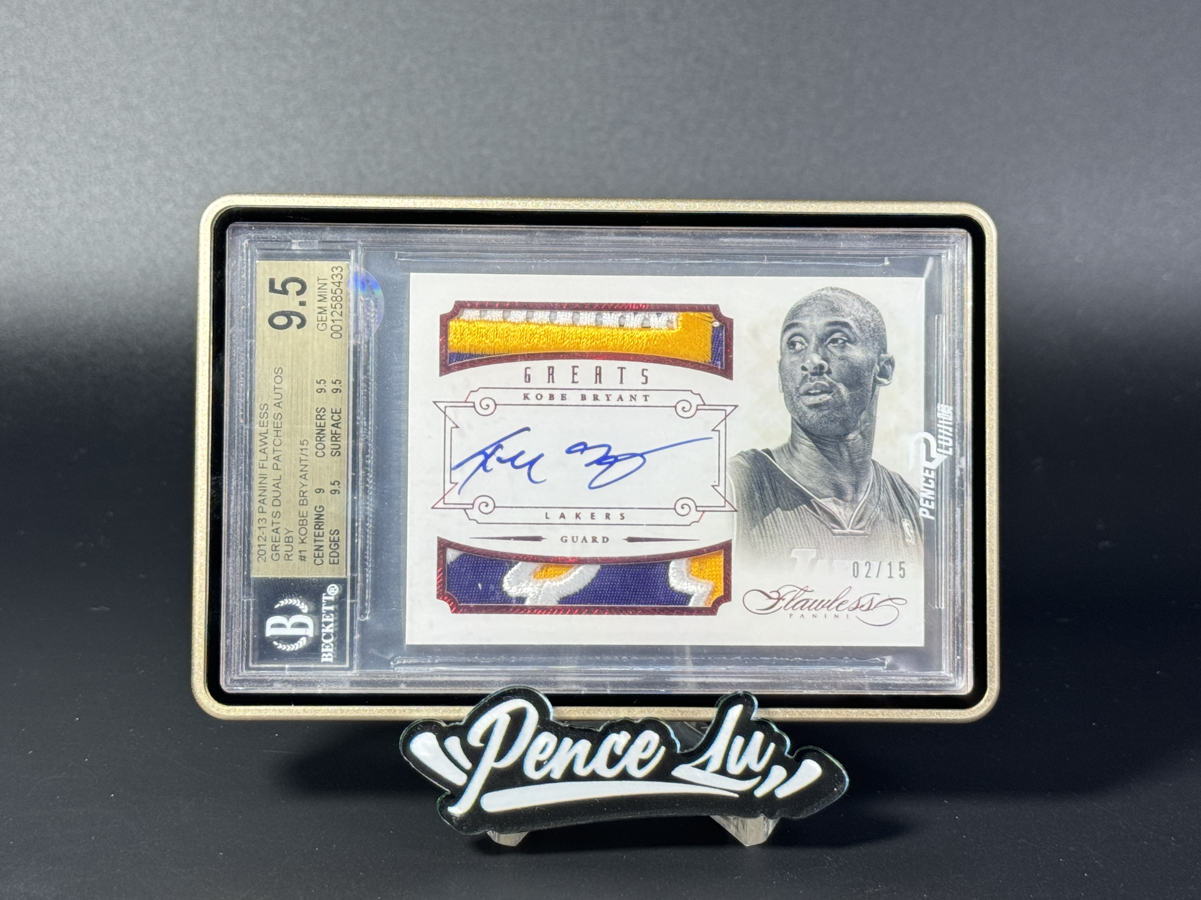 【喷子拍卖】2012-13 Flawless Kobe Bryant 元年手提 湖人 科比 布莱恩特 双窗 patch 签字 15编 PA 卡签 最有价肖像选图 元年大腰子 切胸前logo超暴力 BGS金标9.5/10 送订制壳 AVO-1