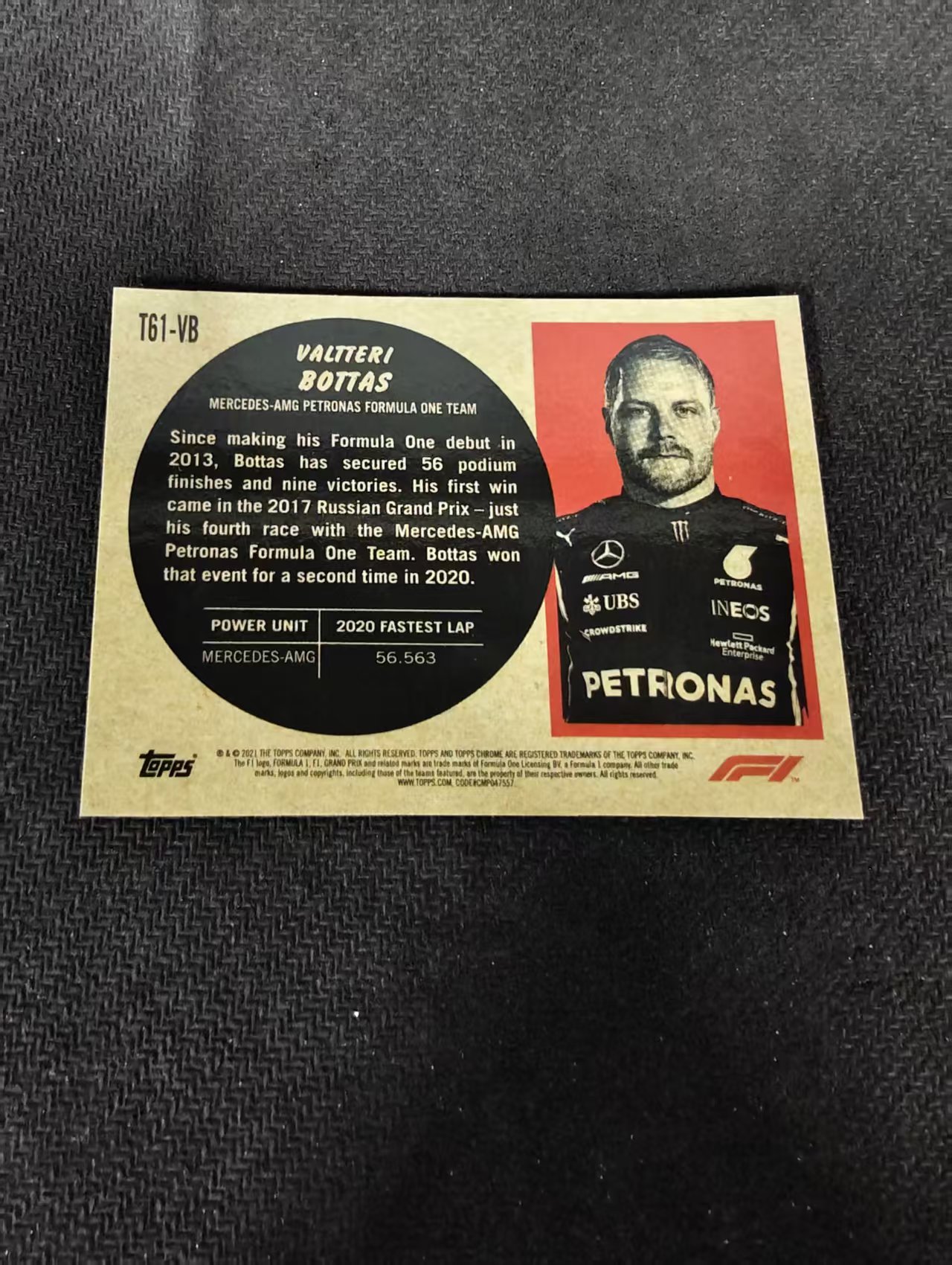 2021 Topps Chrome Valtteri Bottas F1 瓦尔特里 博塔斯 银折 F1 特卡 划痕 边角瑕疵 #VB