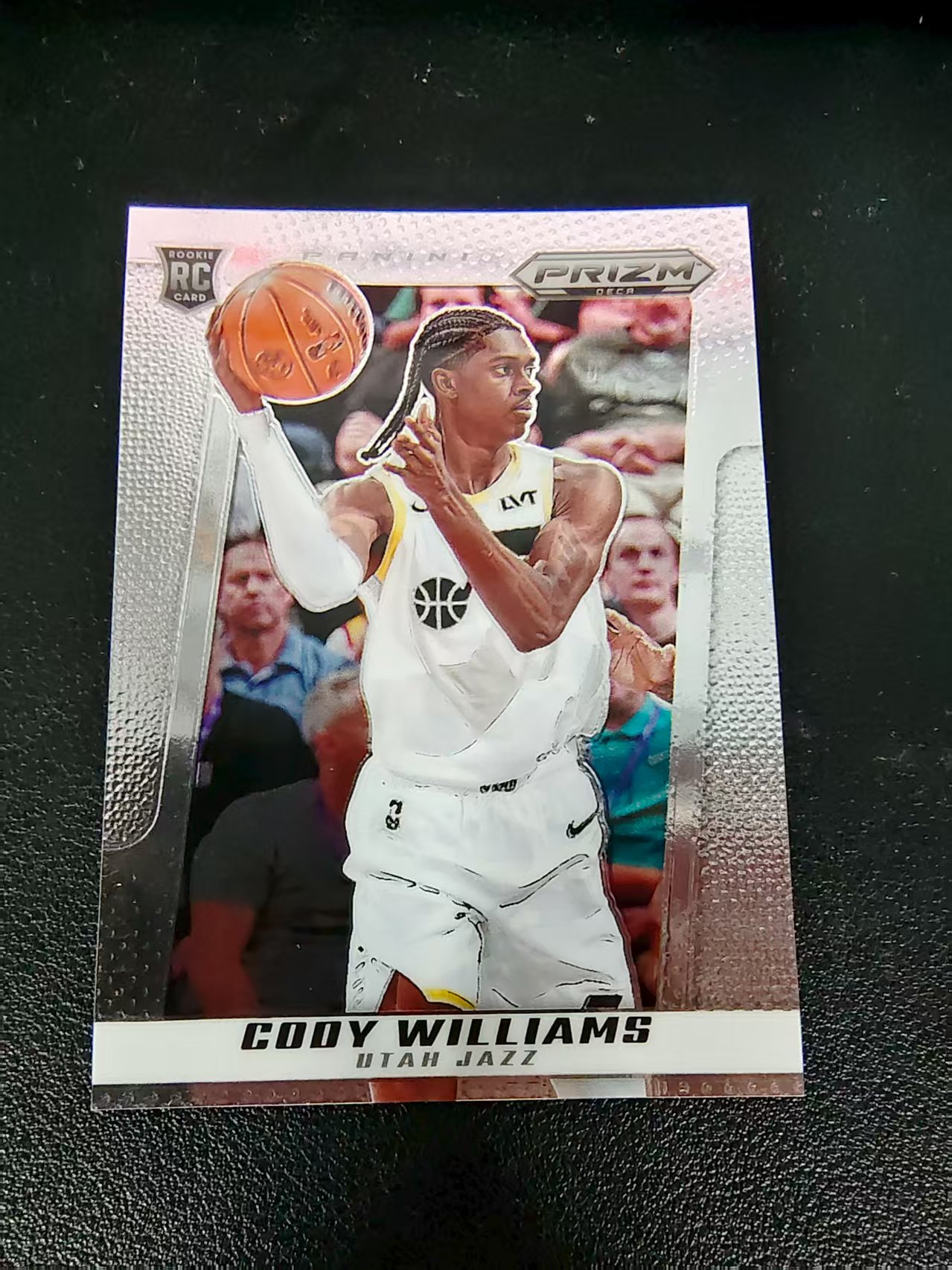 【可合并,不累计】2024-25 Panini Prizm DECA 复刻 Cody Williams RC 犹他爵士 科迪威廉姆斯 PZ 划痕 边角瑕疵 #72