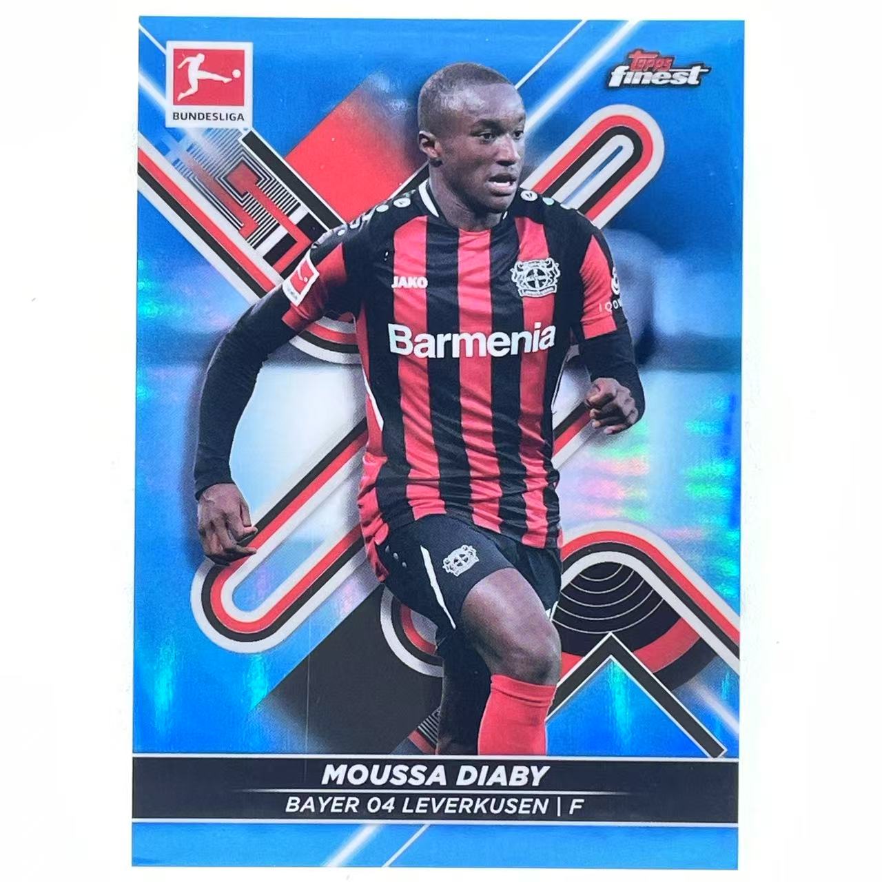 X 2021-22 Topps Bundesliga Finest Moussa Diaby 穆萨 迪亚比 法国 阿斯顿维拉 勒沃库森 德甲 150编 蓝折 折射 轻印如图 WWW#