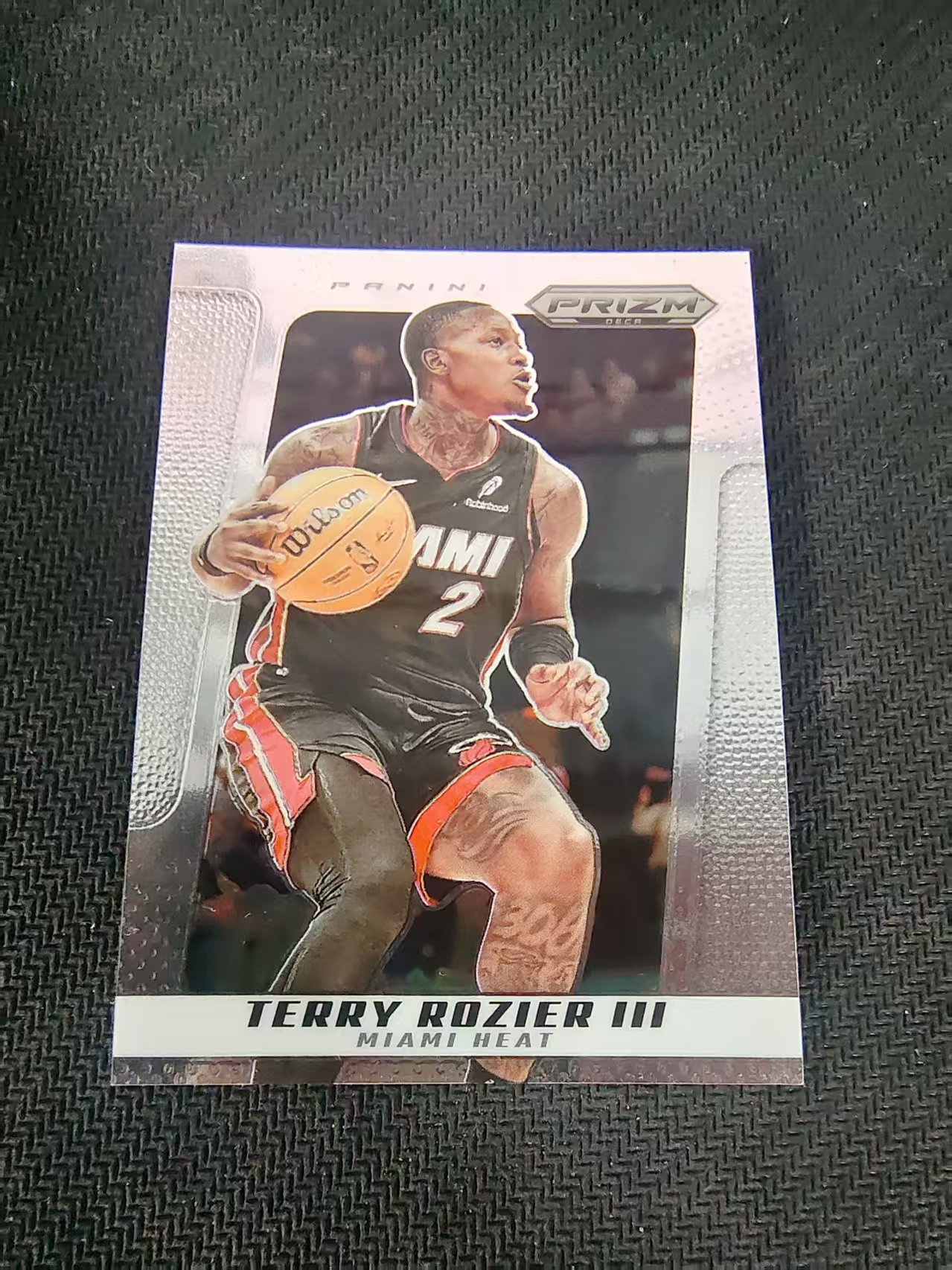 【可合并,不累计】2024-25 Panini Prizm DECA Terry Rozier 罗齐尔 复古系列 热火 PZ 划痕 边角瑕疵 #47