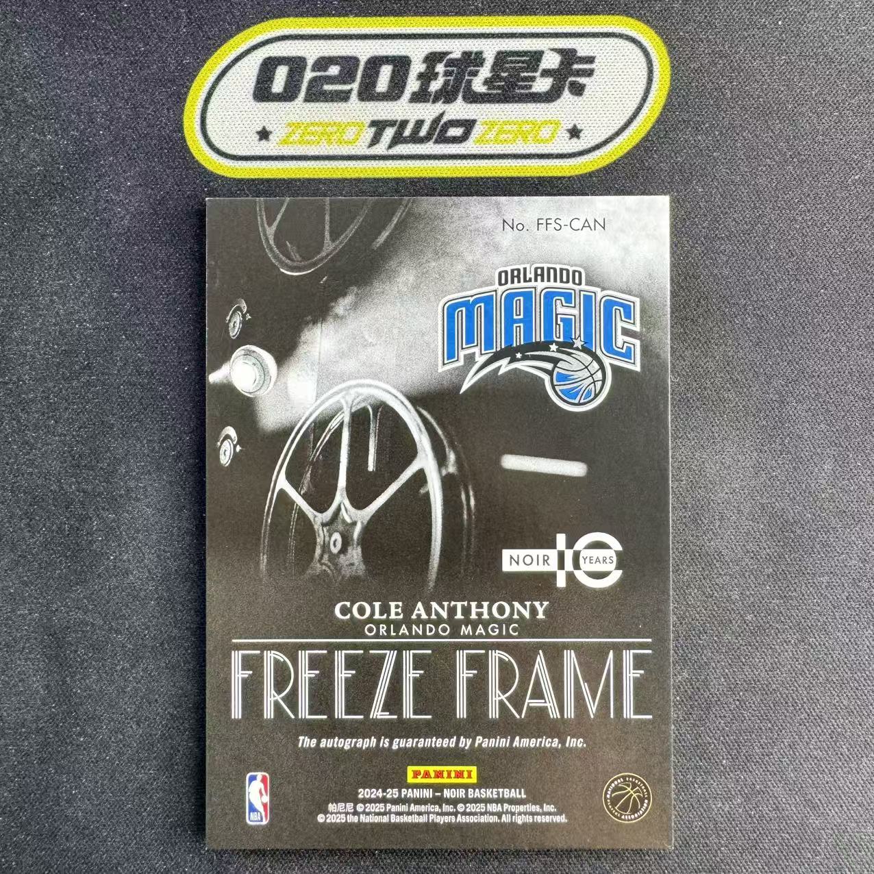 2024-25 Panini Noir Cole Anthony 科尔 安东尼 42/75编 银闪 定格瞬间签 卡签 签字 魔术 微瑕如图(Poon)