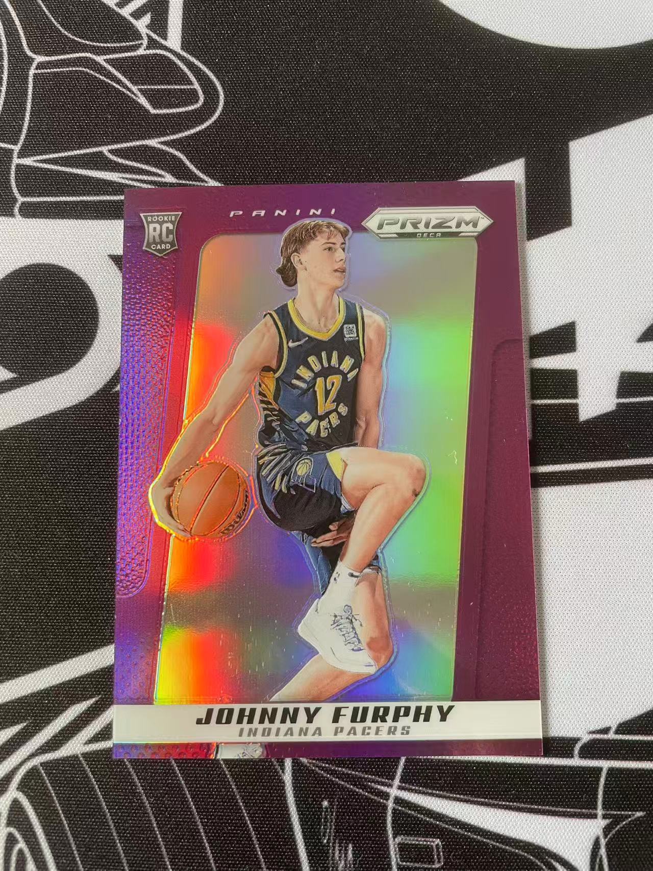 2024-25 Panini Prizm Deca Johnny Furphy 帕尼尼 步行者 约翰尼 弗菲 RC 新秀 复古 紫折 /99 投资 卡品如图 凑套必备