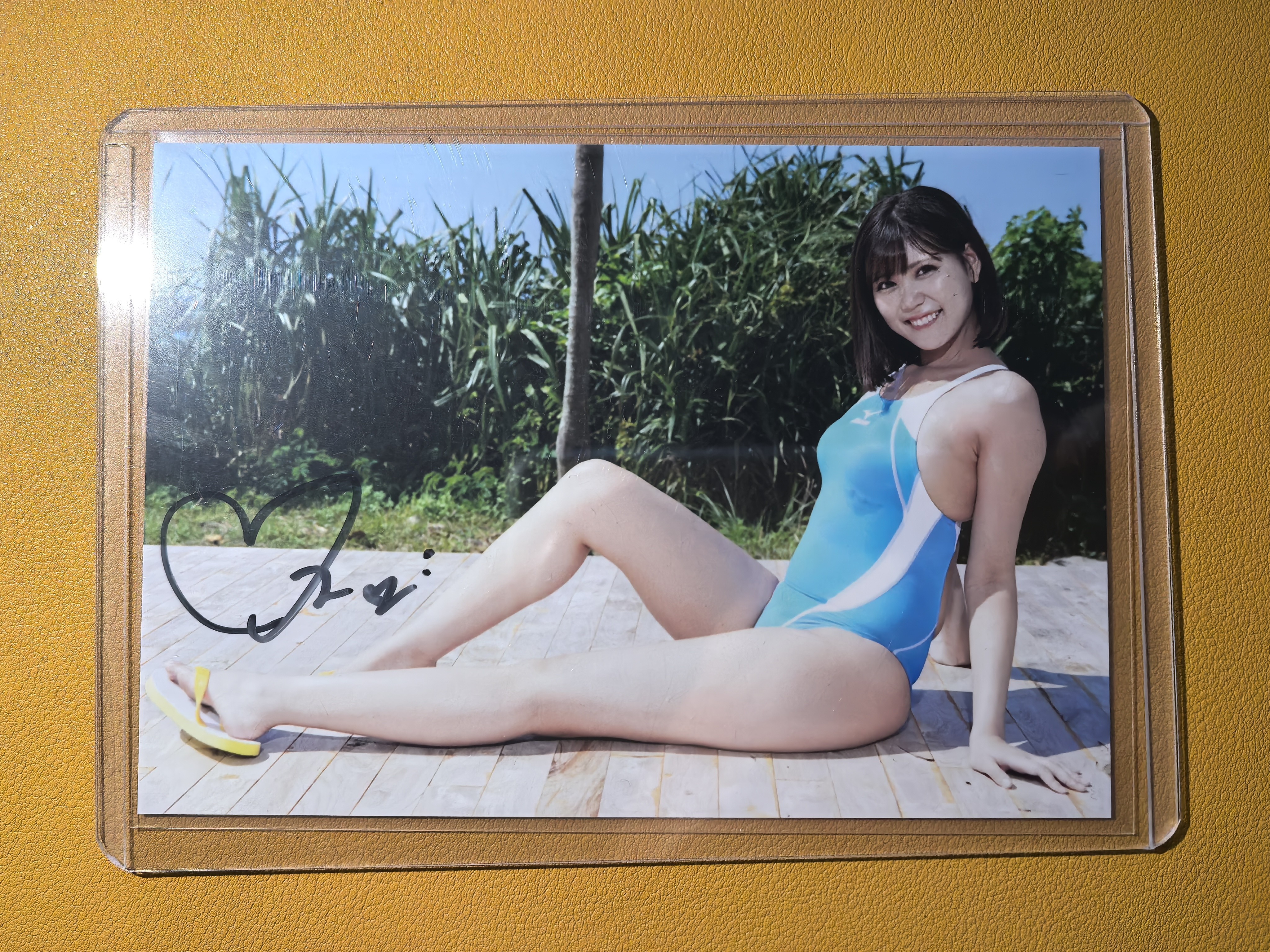 偶像艺人模特【日本代购】大张卡签完美签字 实卡超好看绝版稀有美女车模妹卡