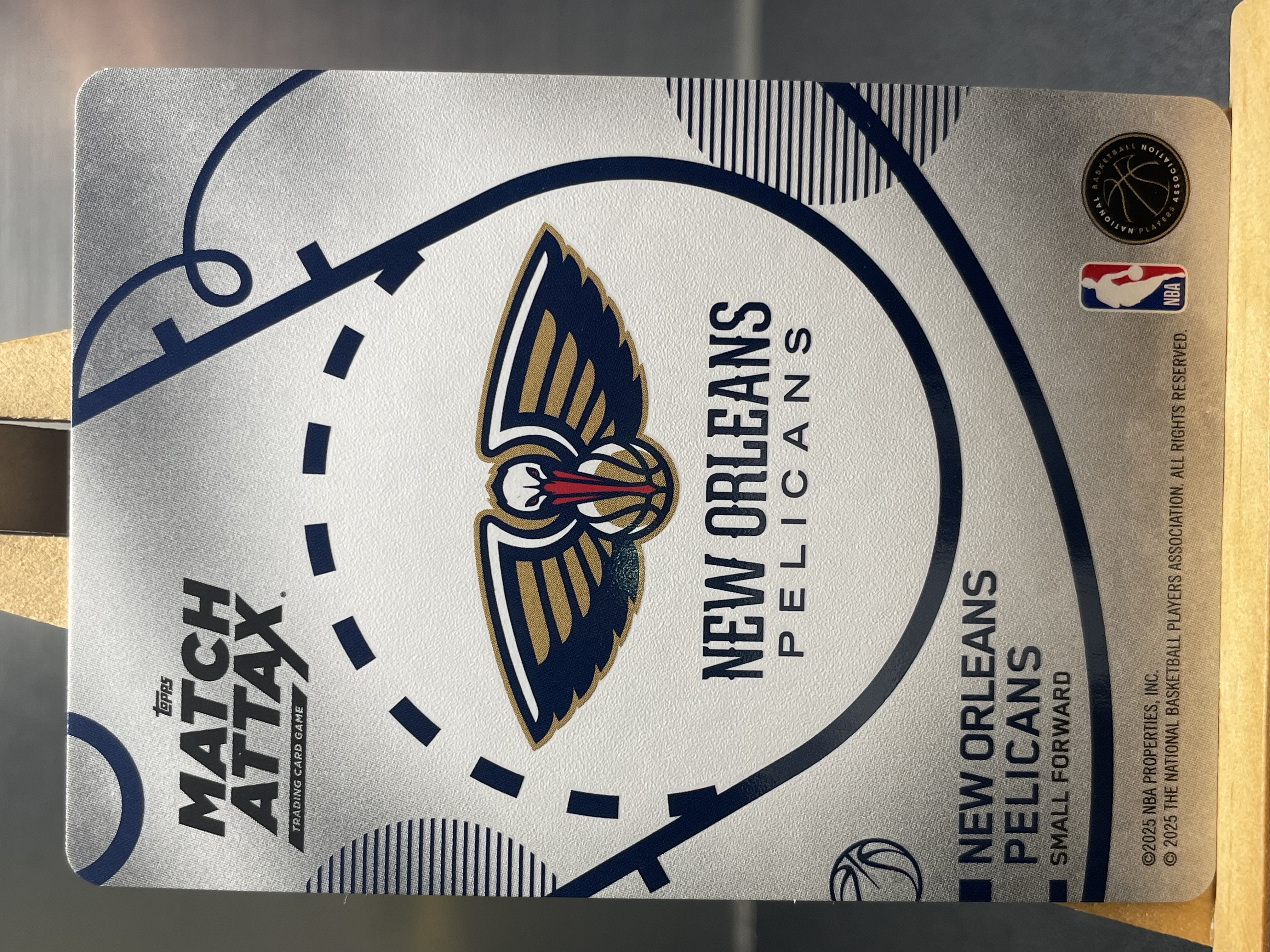 (A12) 2025 TOPPS 折射 特雷 墨菲三世 鹈鹕 近期大热球星 收藏凑套必备 卡品如图 !!!