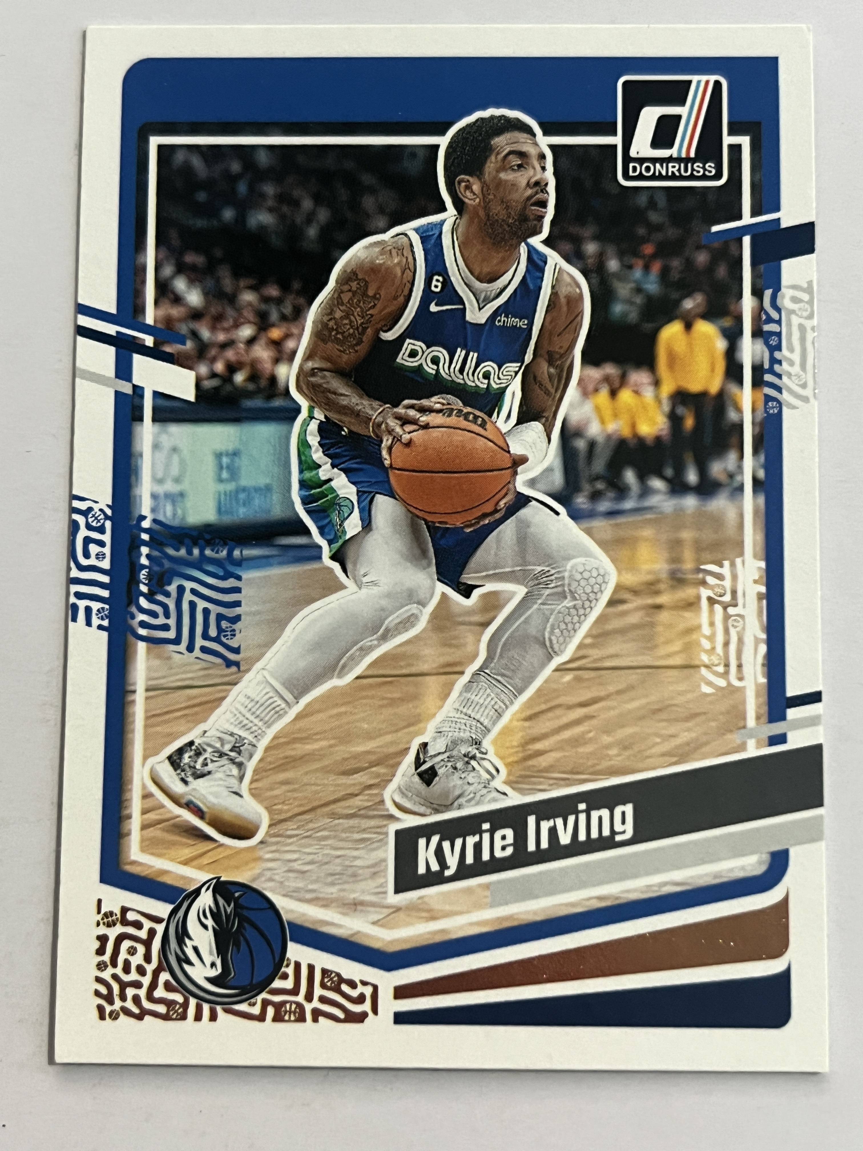 2023-24 Panini Donruss Kyrie Irving 凯里 欧文 德鲁大叔 独行侠队 《 热门球星 收藏必备 》 凑套必备 实卡精美 #48