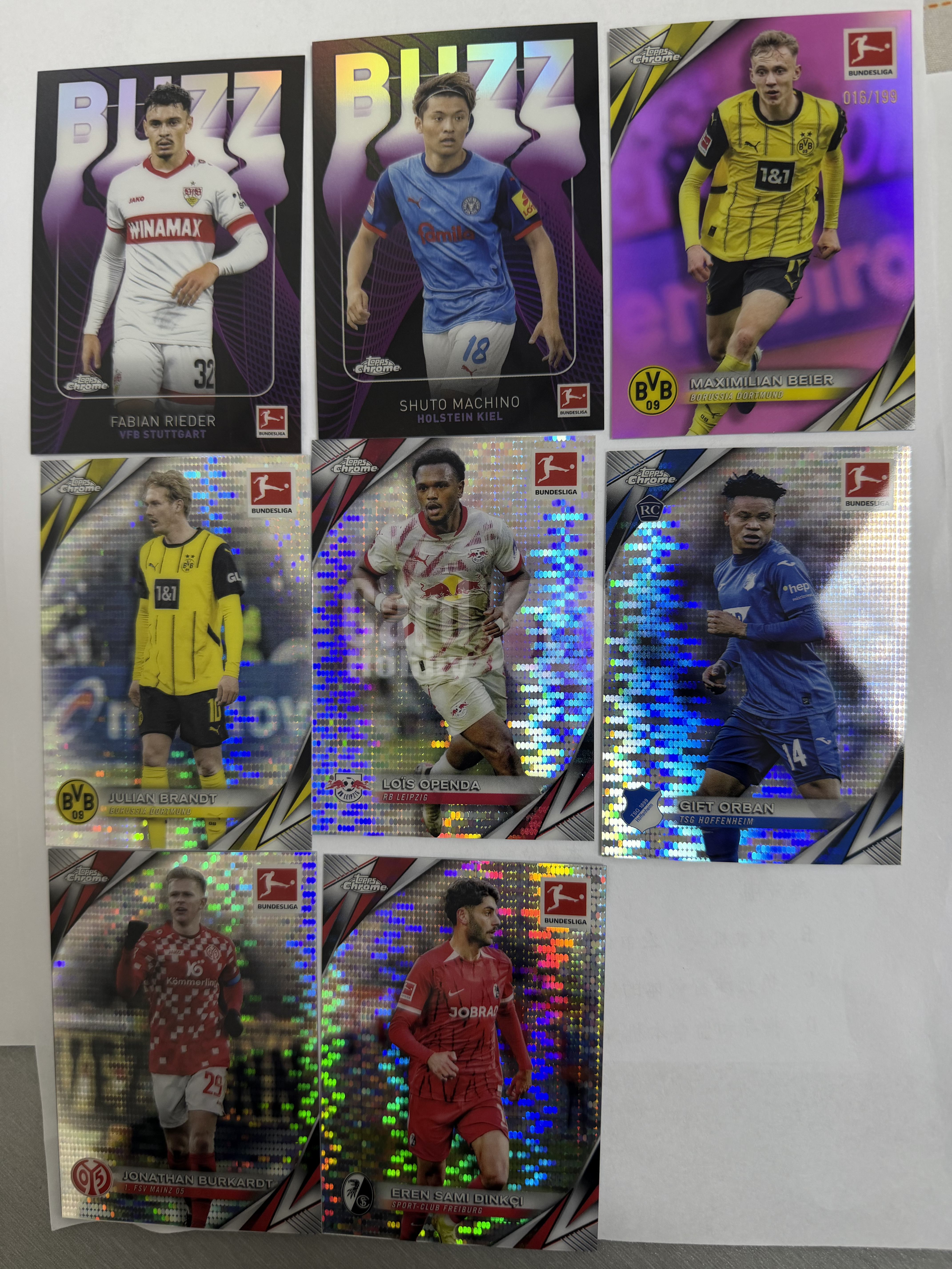 2025 Topps Chrome Maximilian Bauer 德甲鲍尔粉折016/199 加其他球员折射 共8张