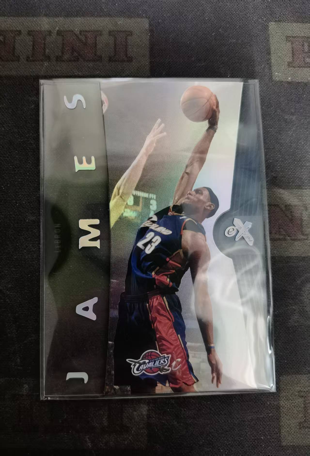 【DLDL拍卖】2006-07 Fleer EX LeBron James 詹姆斯【卡边角表面见图】