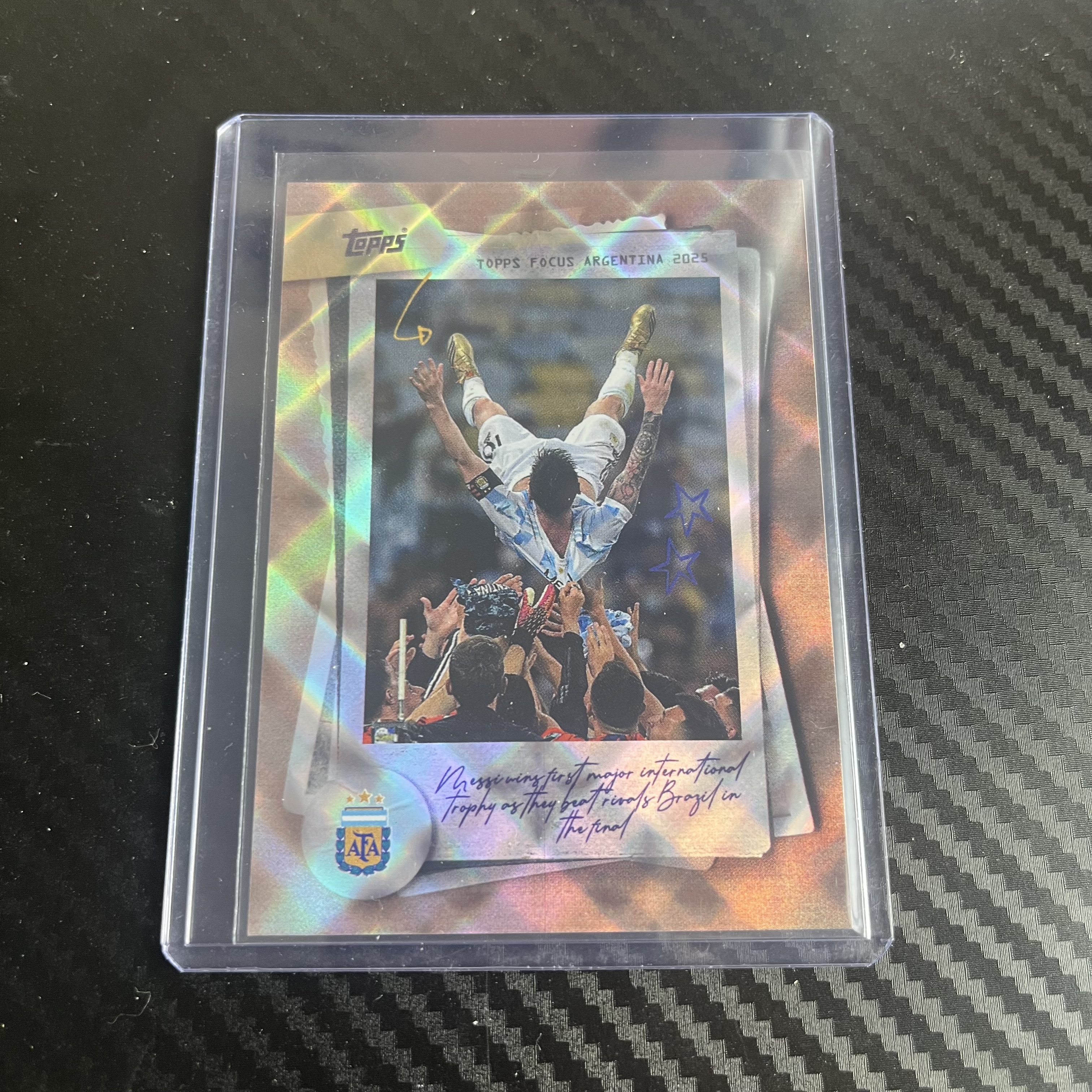 2024-25 Topps Chrome Lionel Messi 阿根廷 聚焦 梅西 激光折 不退不换 不累计 卡品如图 丁满代拍 小杆