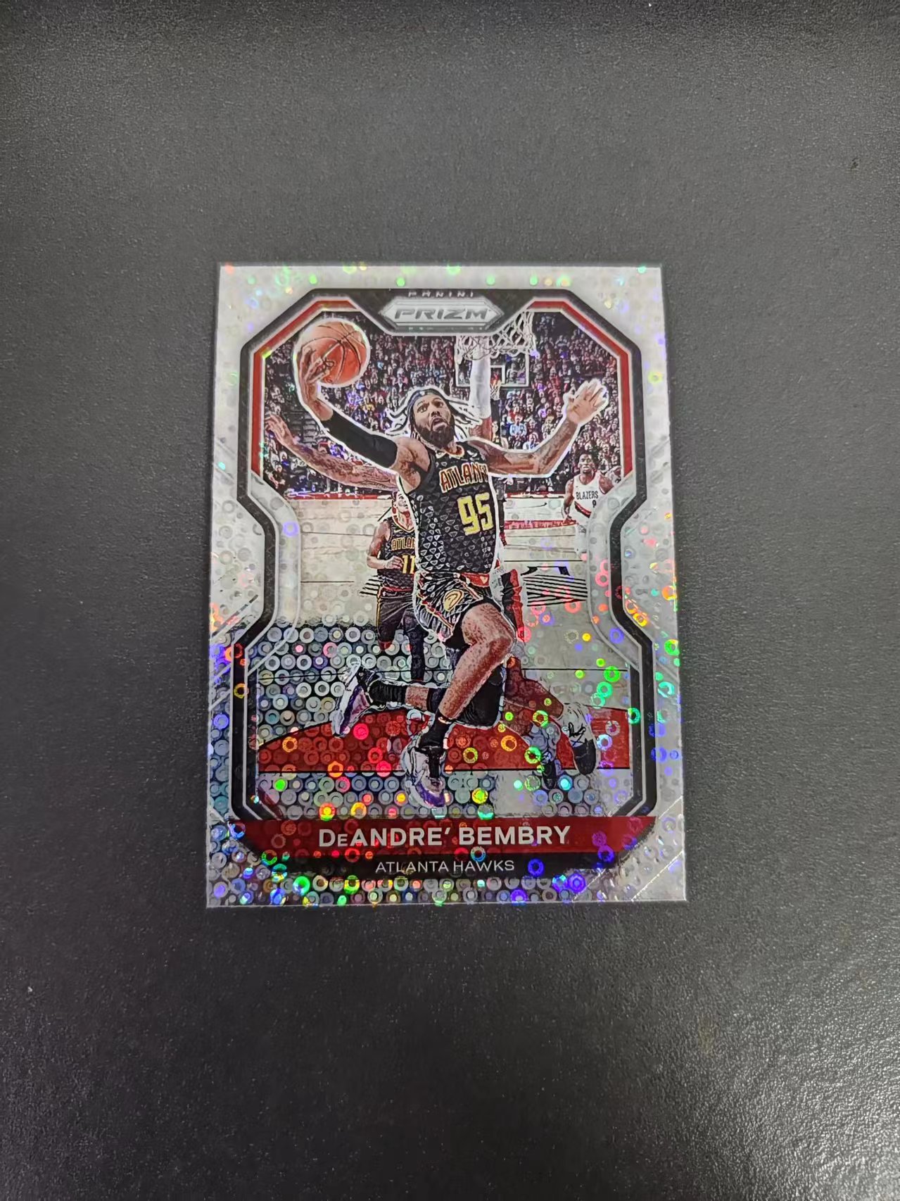 【汽水拍卖】2020-21 Panini Prizm DeAndre Bembry 德安德烈 本布里 泡泡折 微白边白角