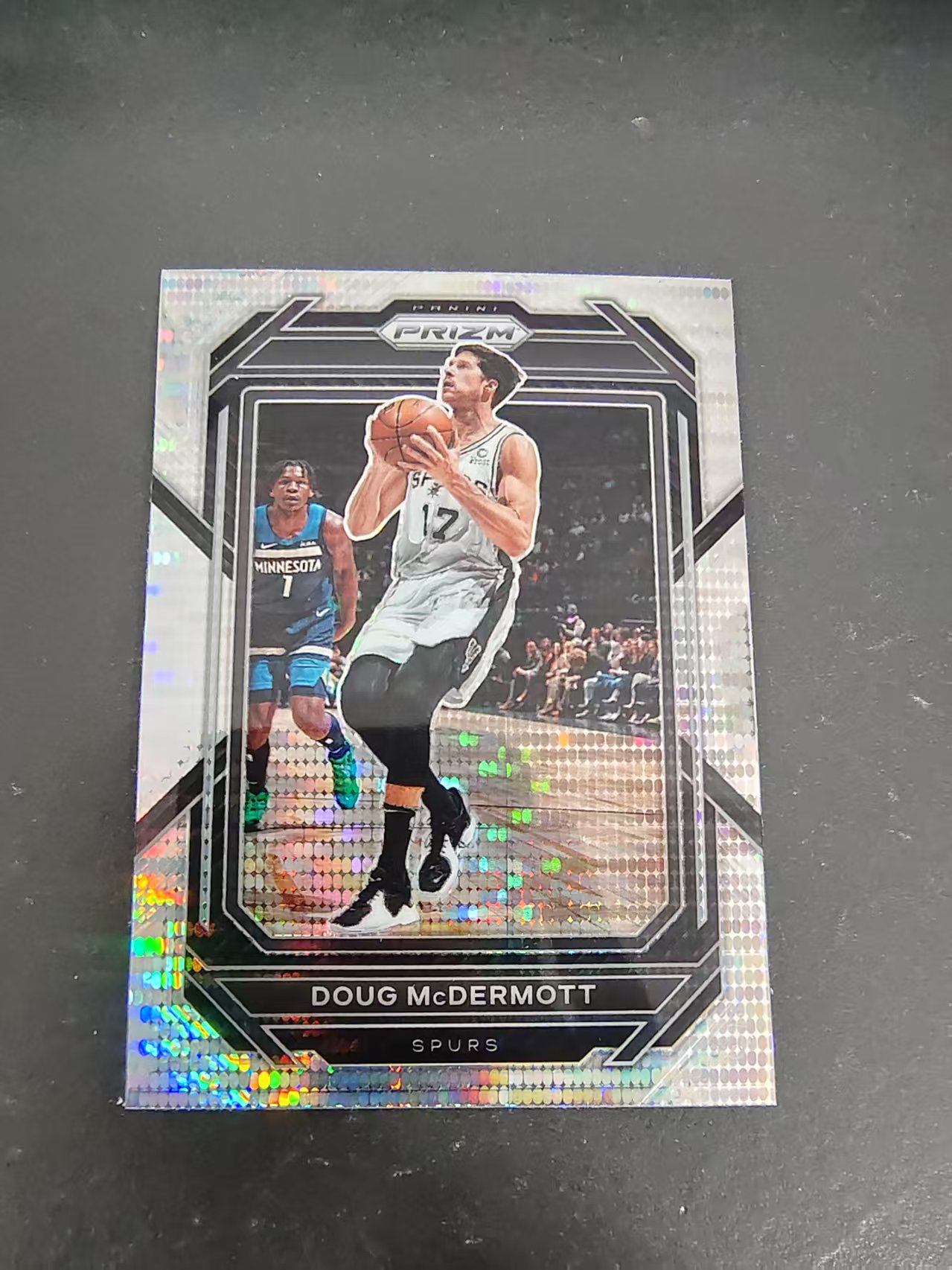 【可合并,不累计】2022-23 Panini Prizm Doug McDermott 马刺 迈克德莫特 PZ 脉冲折 划痕 边角瑕疵 #210