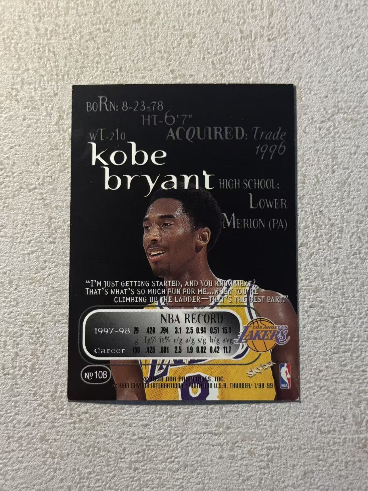 1997-98 SkyBox Thunder Kobe Bryant 湖人 科比 布莱恩特 大比例 thunder特卡 sp 经典选图 老卡轻微白点 收藏必备