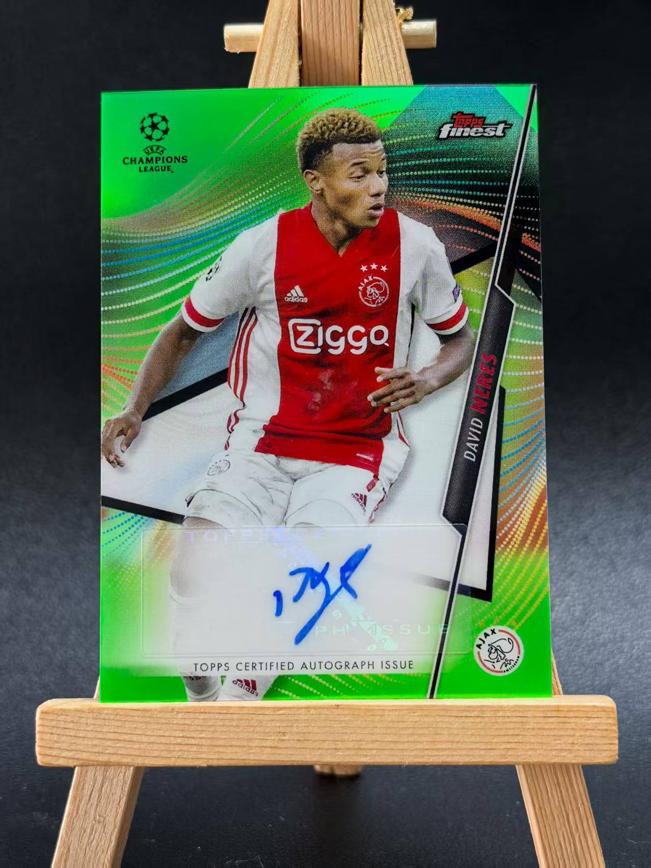 2021 Topps Finest David Neres 【哆哆卡社】戴维·内雷斯 签字 绿折 欧冠 finest系列 收藏必入 卡品如图