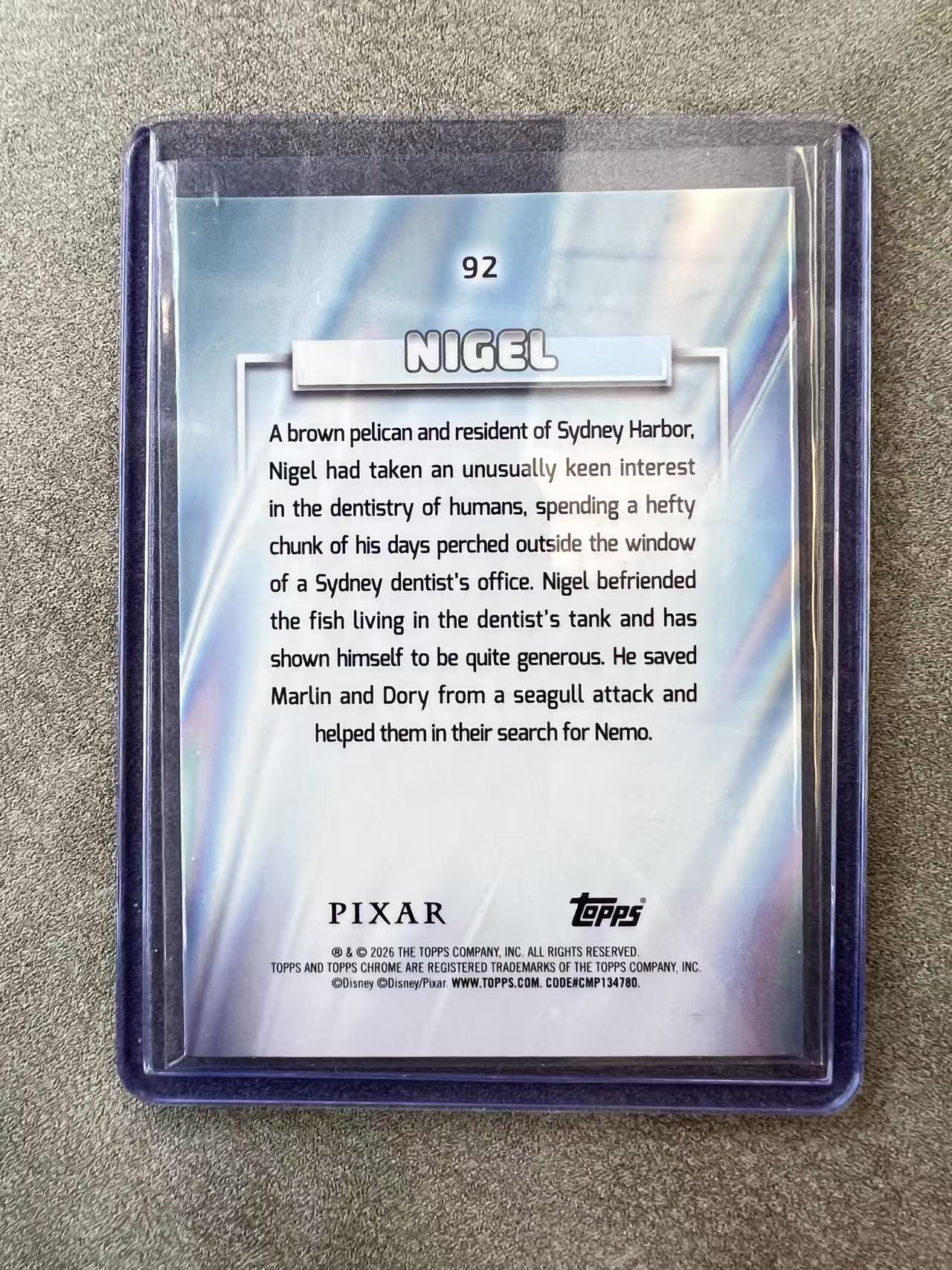 8143【330球星卡实体店代卖】2026 Topps Chrome TC Disney 迪斯尼 Nigel 奈杰尔 海底总动员 粉碎点折 173/250编 (UK23)