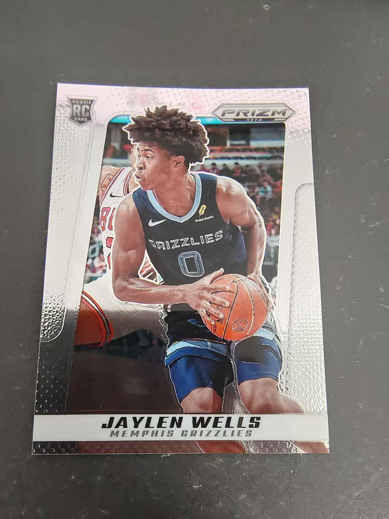 【可合并,不累计】2024-25 Panini Prizm Deca Jaylen Wells 灰熊 新秀RC 杰伦 威尔斯 元年复刻 PZ 划痕 边角瑕疵 #21