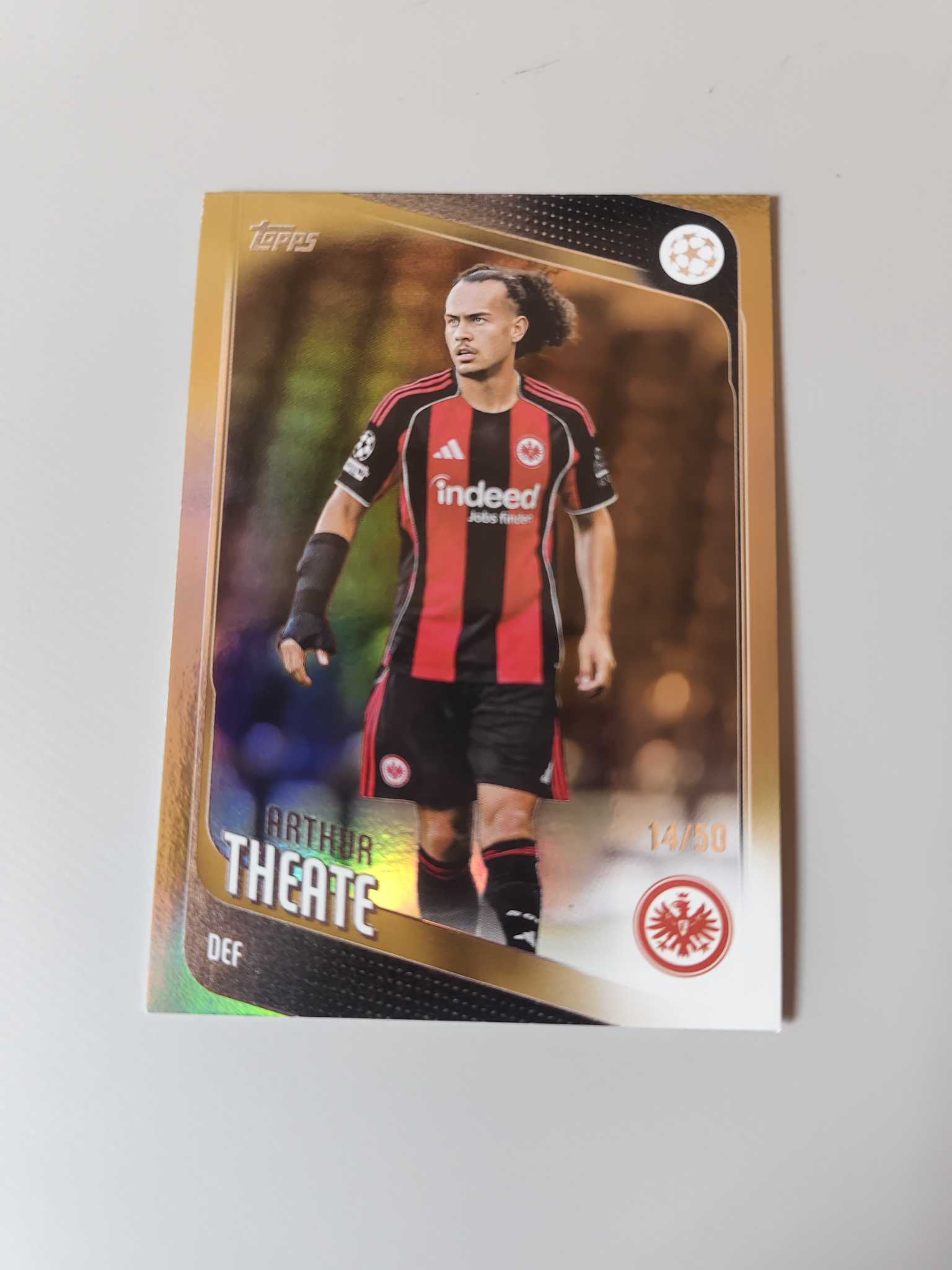 【佩妮拍卖】2025-26 Topps UCC 欧冠UCC arthur theate 法兰克福 阿蒂尔 泰亚特 金折  14/50编 卡品如图 拍前请阅读描述 许哥0120