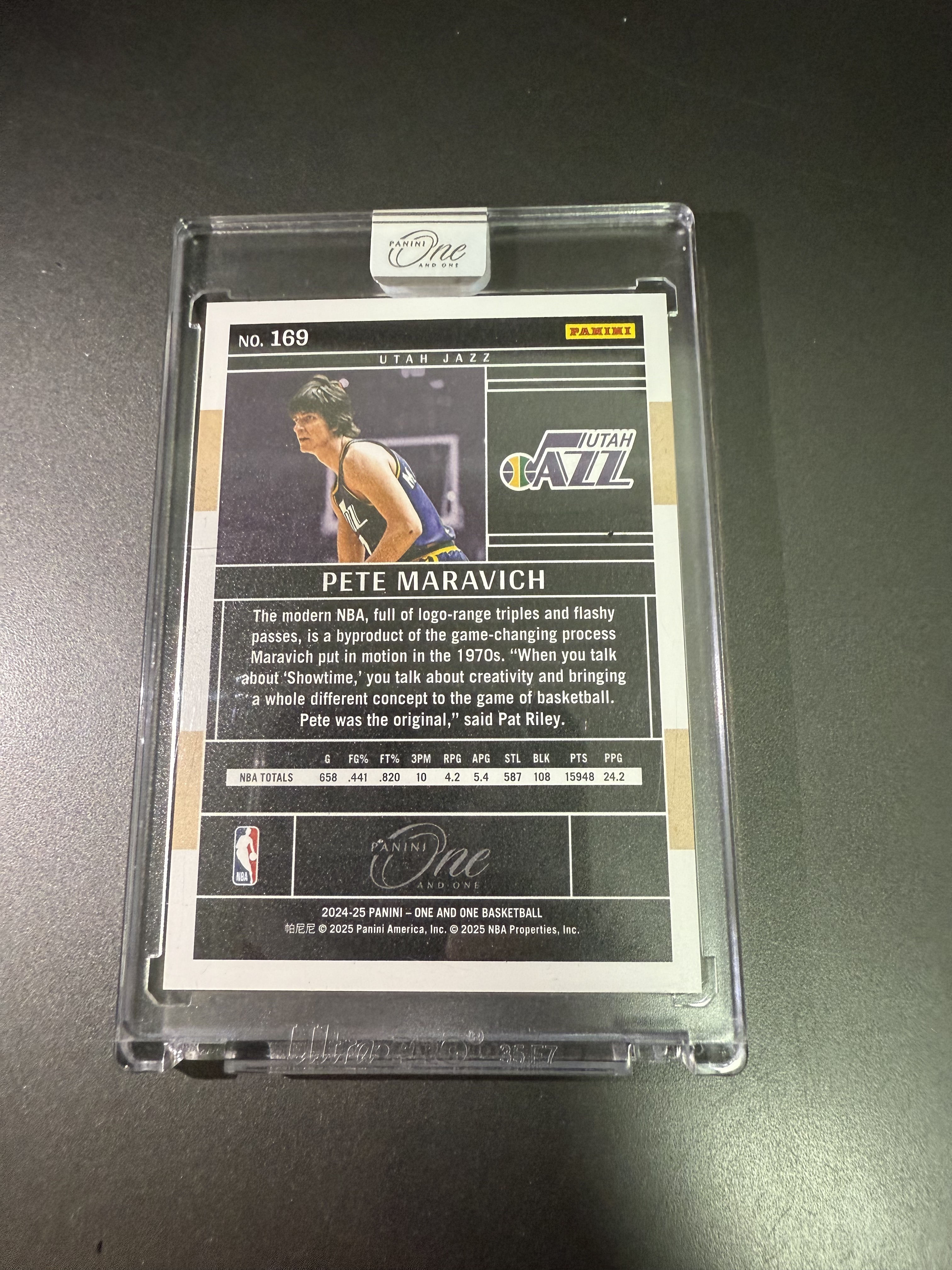 2024-25 Panini One and One Pete Maravich 皮特 马拉维奇/手枪 橙折 49编 原封砖 T