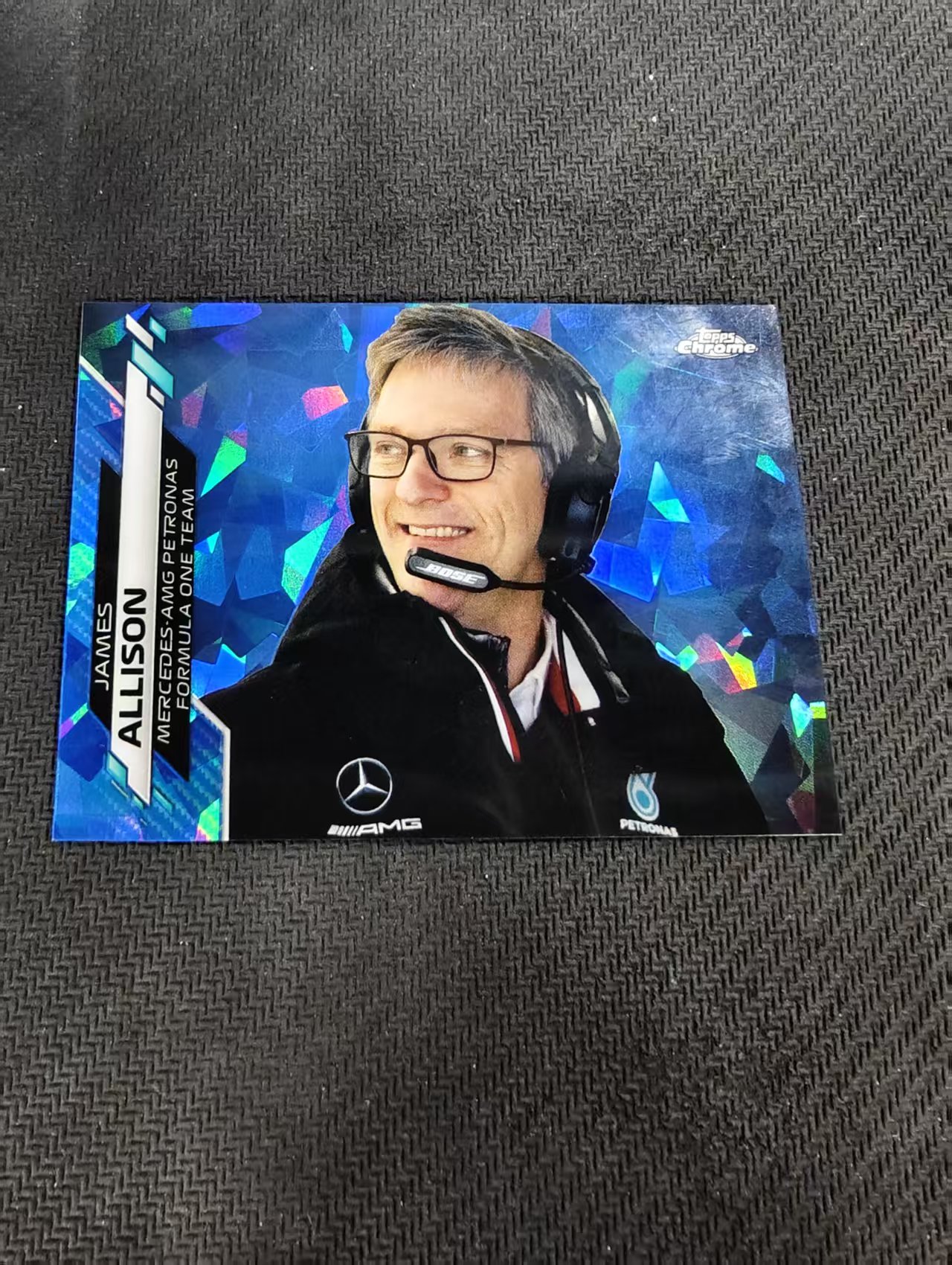 【汽水拍卖】2020 Topps Chrome James Allison F1 元年 梅赛德斯车队 领队 詹姆斯 艾利森 蓝宝石 碎冰折 边角微瑕 #99