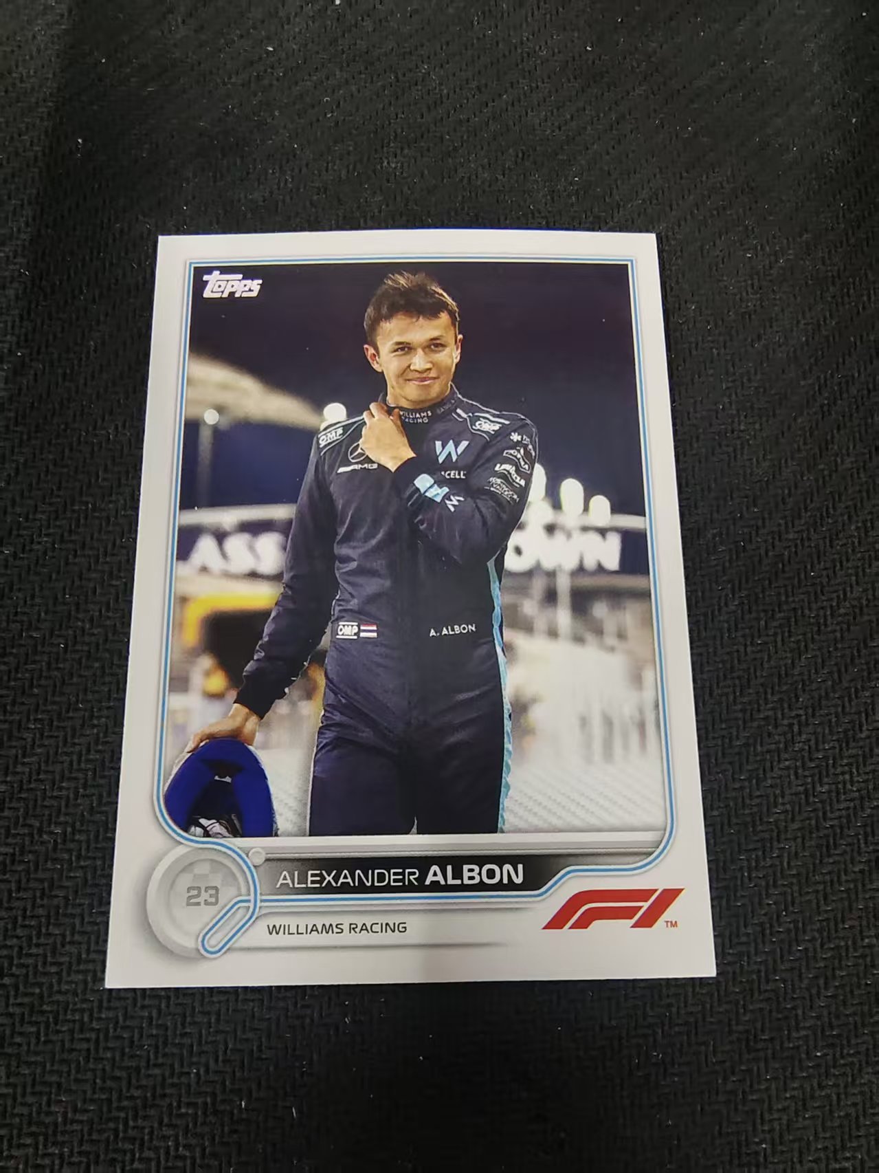 【汽水拍卖】2022 Topps Chrome F1 Alexander Albon 亚历山大 阿尔本 划痕 边角瑕疵 @55