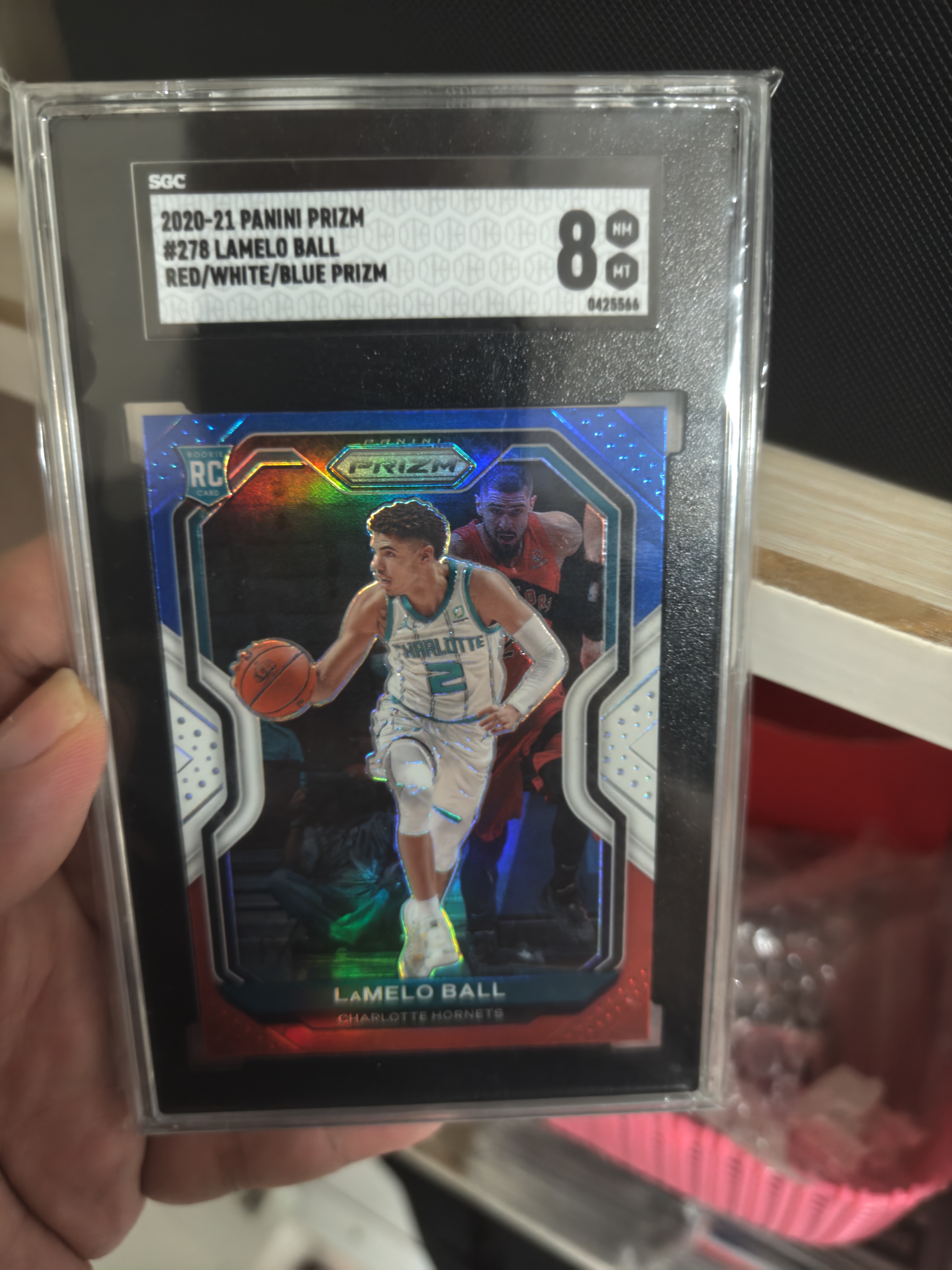 2020-21 Panini Prizm LaMelo Ball RC #278 SGC8 新秀年 三球 黄蜂 拉梅洛 鲍尔 三射折 折色