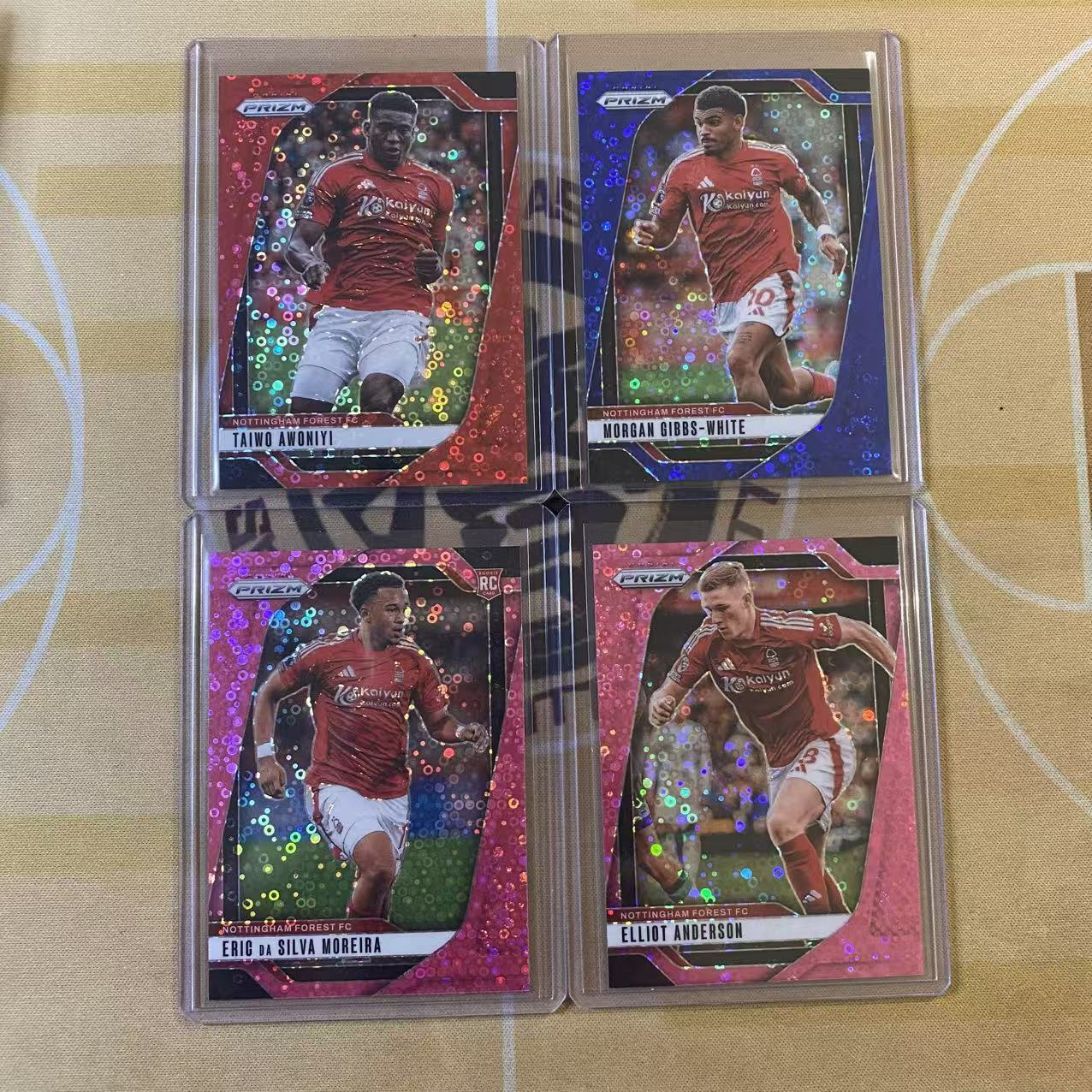 撸卡厮 Lukas 2425 prizm 塔伊沃 阿沃尼伊 Taiwo Awoniyi 49编红泡泡 摩根 怀特 埃里克 莫雷拉 埃利奥特 安德森 199编 99编 粉泡泡 蓝泡泡 打包(梁)