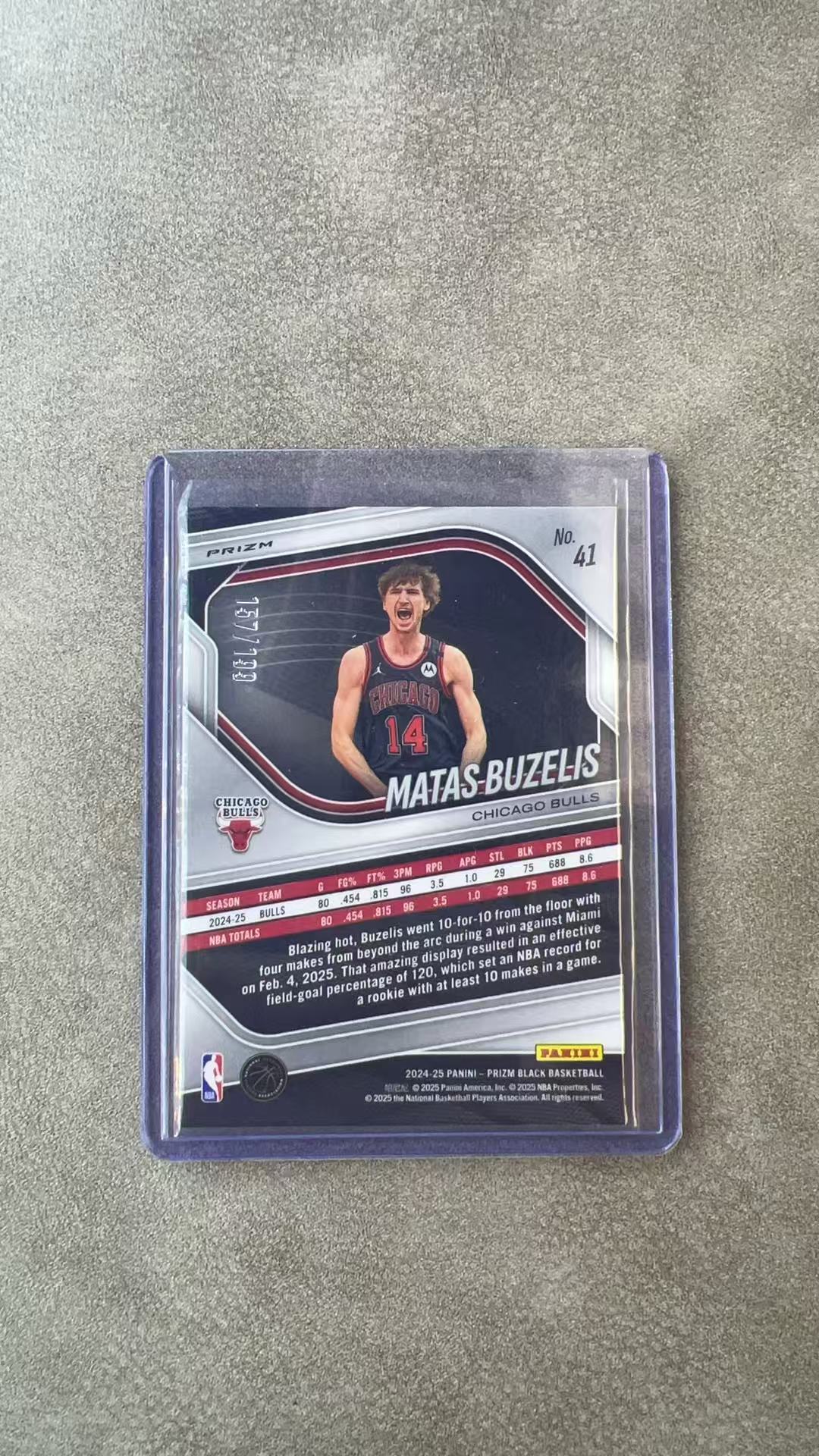 6694【330球星卡实体店代卖】panini 24-25 prizm BLACK 马塔斯布泽利斯(Matas Buzelis)新秀年 RC 蓝折 157/199编 仅顺丰寄付(蘇阖)