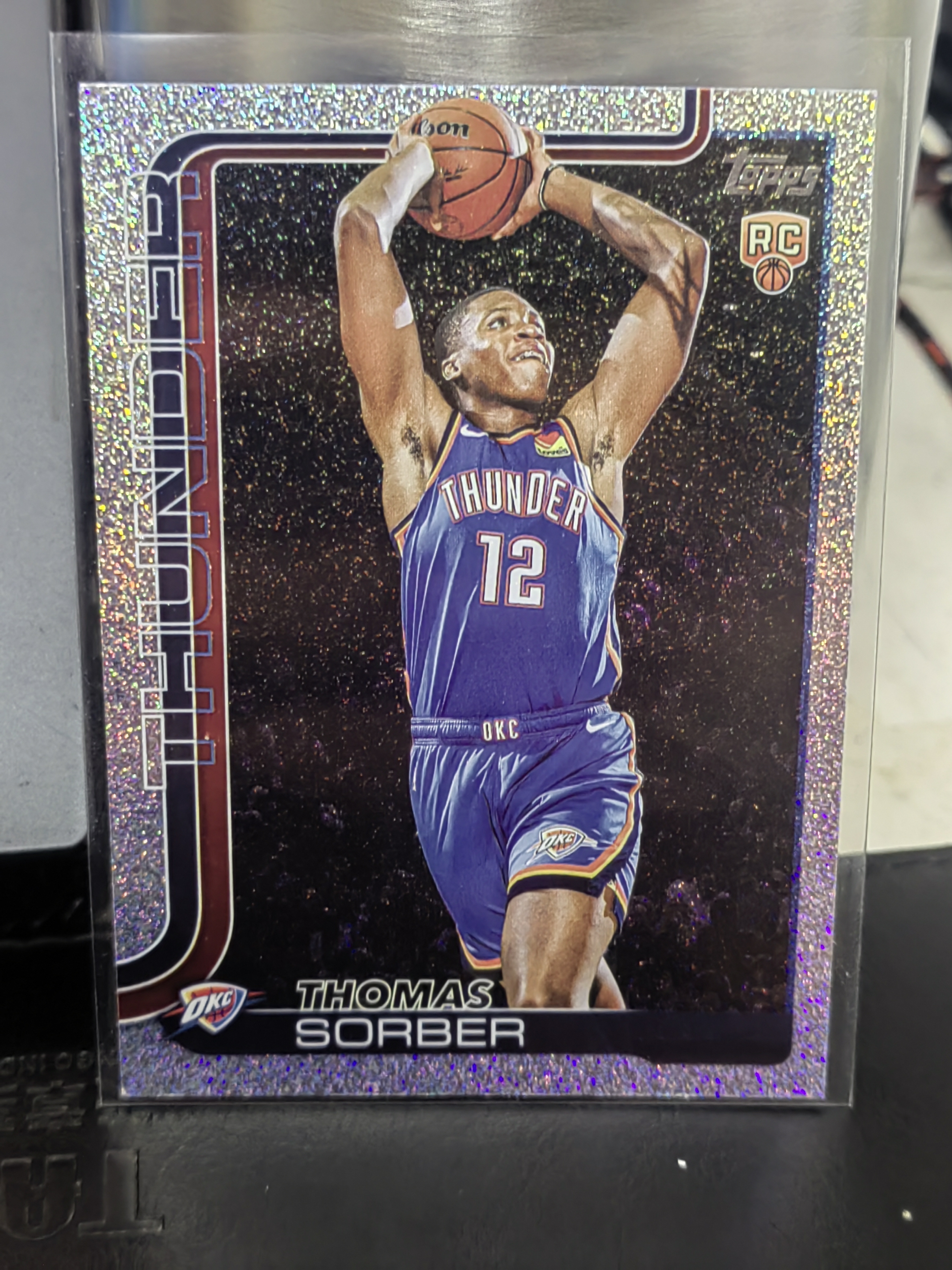 2025 Topps Topps Thomas Sorber RC Topps 折射 新秀 托马斯 索伯 雷霆 篮 白边白角 不保卡品 卡品如图