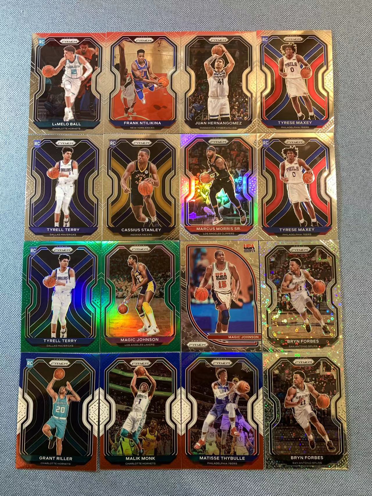 (詹叔代拍)2020-21 Panini Prizm Tyrell Terry RC 泰雷尔特里 约翰逊 福布斯 马克西等 新秀 base 折射 一图多张打包 顺丰寄付 i3