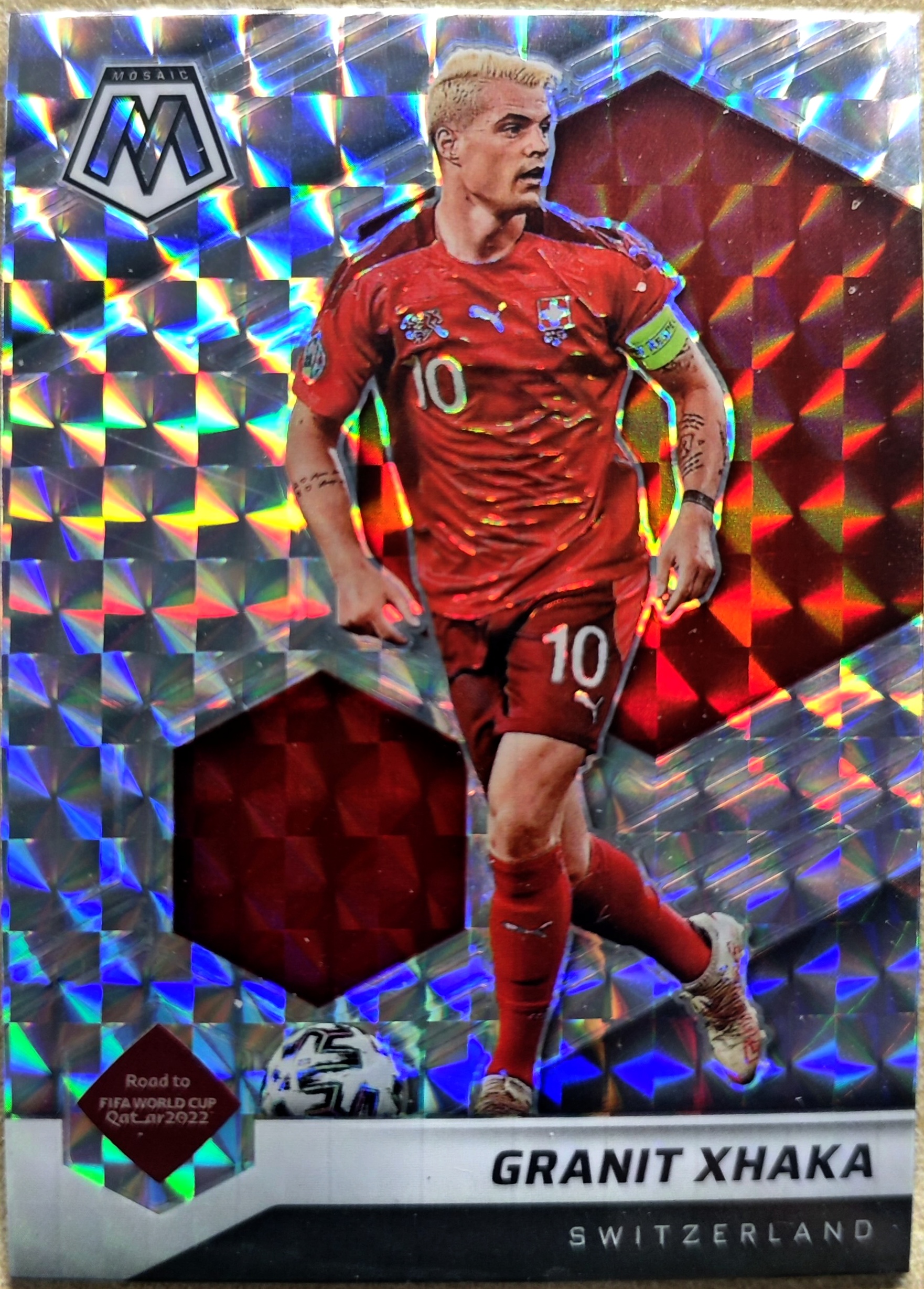 2022 Panini Mosaic Granit Xhaka 扎卡 瑞士 银马赛克折 卡塔尔世界杯 卡品如图