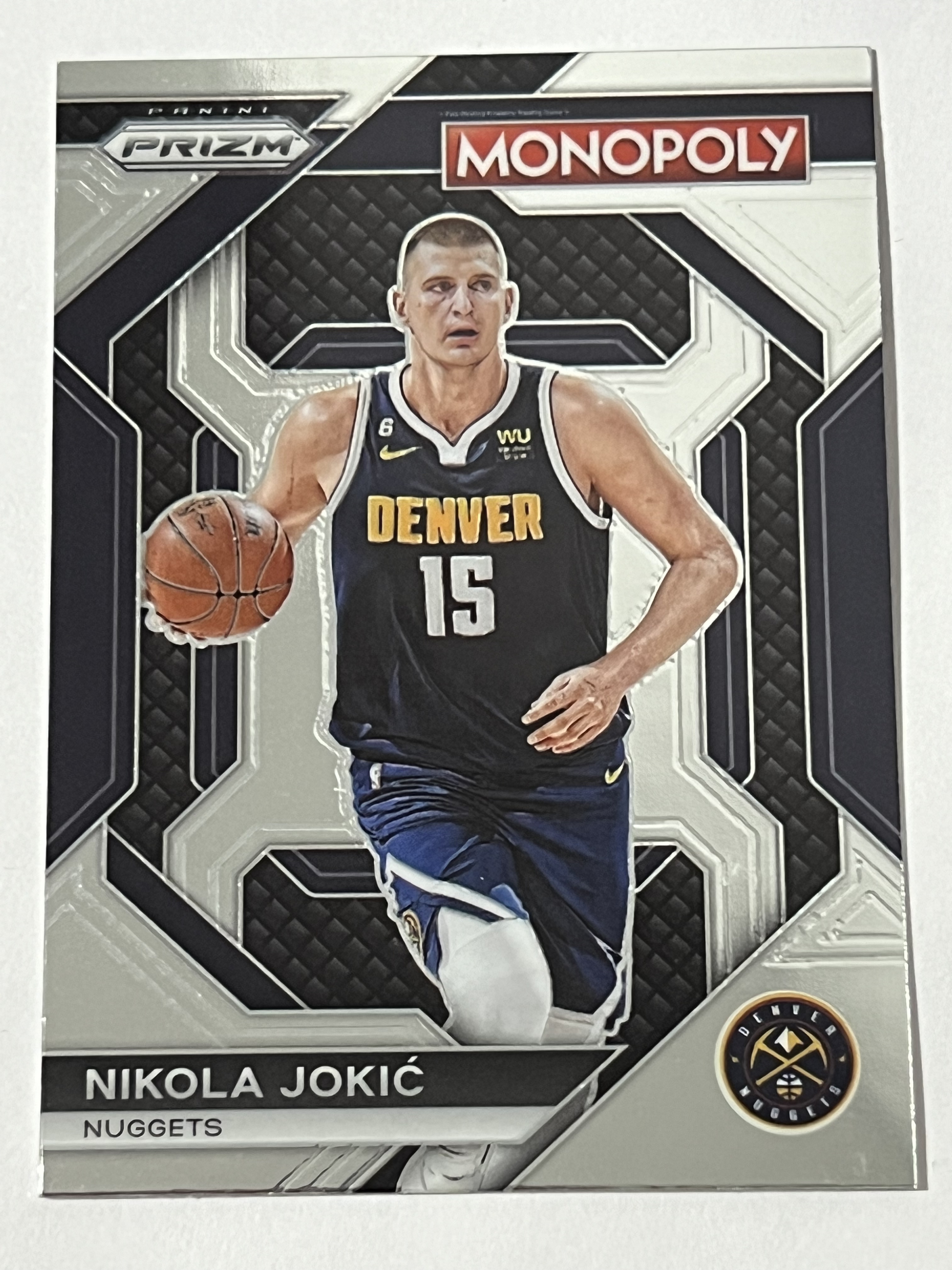 2023-24 Panini Prizm Nikola Jokic 尼古拉 约基奇 约老师 掘金队 《 热门球星 收藏必备 》 凑套必备 实卡精美 #1