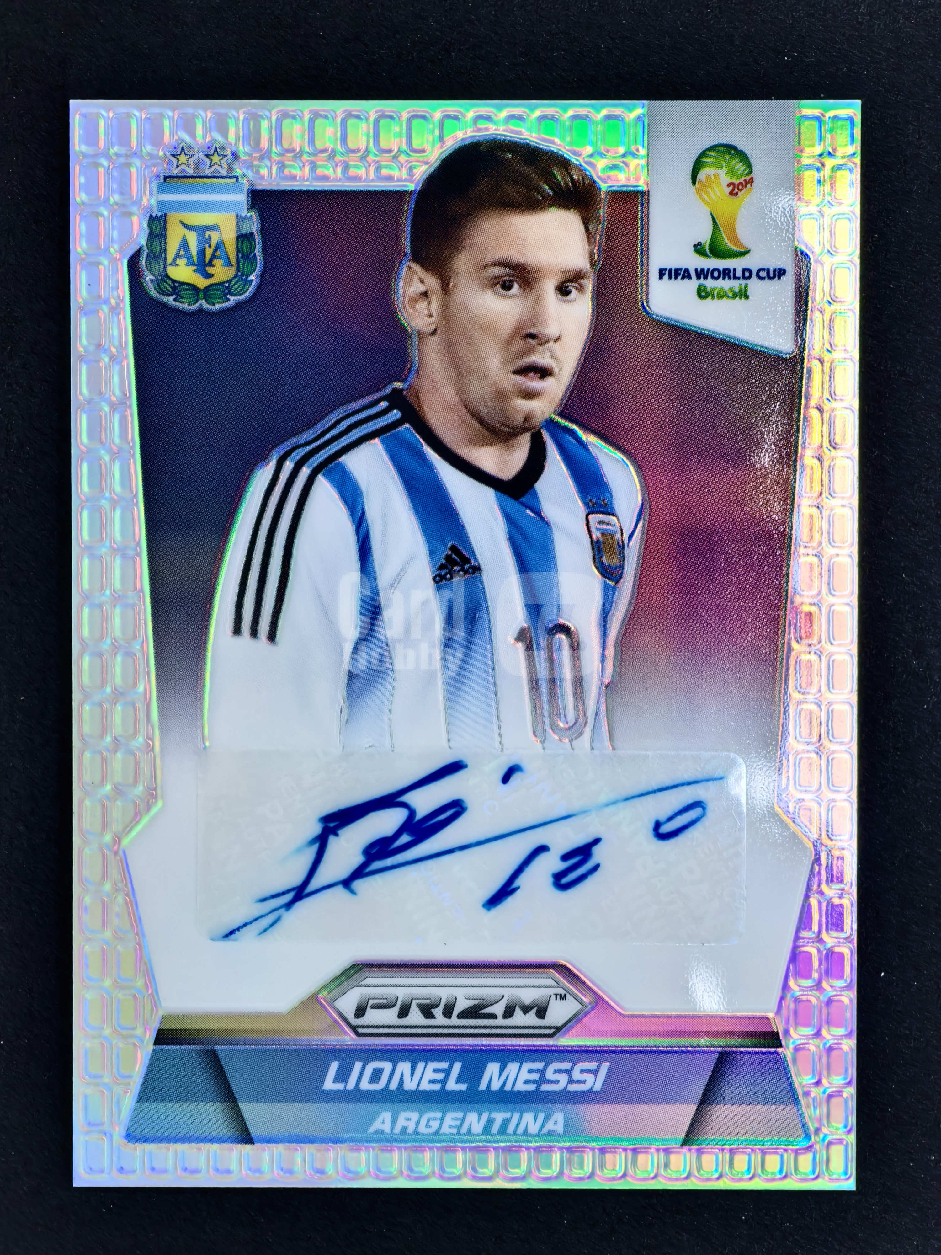 2014 Panini PRIZM WORLD CUP Lionel Messi 世界杯元年 阿根廷 梅西 25编银折签 几十箱才能拆出一张 此版墨迹没有10分顶级投资收藏品 巴萨 巴黎 【未来拍卖】