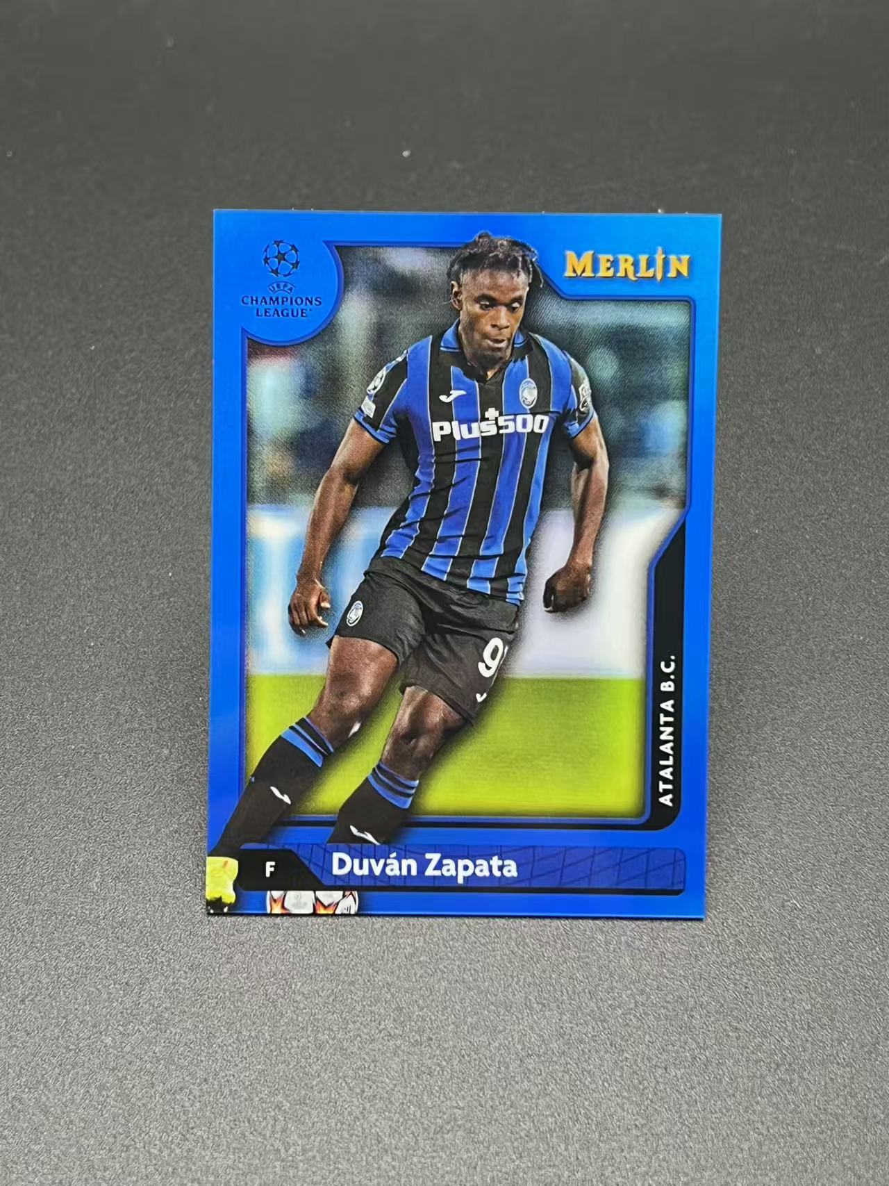 2022 Topps Merlin Duvan Zapata 【湖水蓝拍卖】 萨帕塔 亚特兰大 欧冠 梅林 蓝折 75编 专收必备