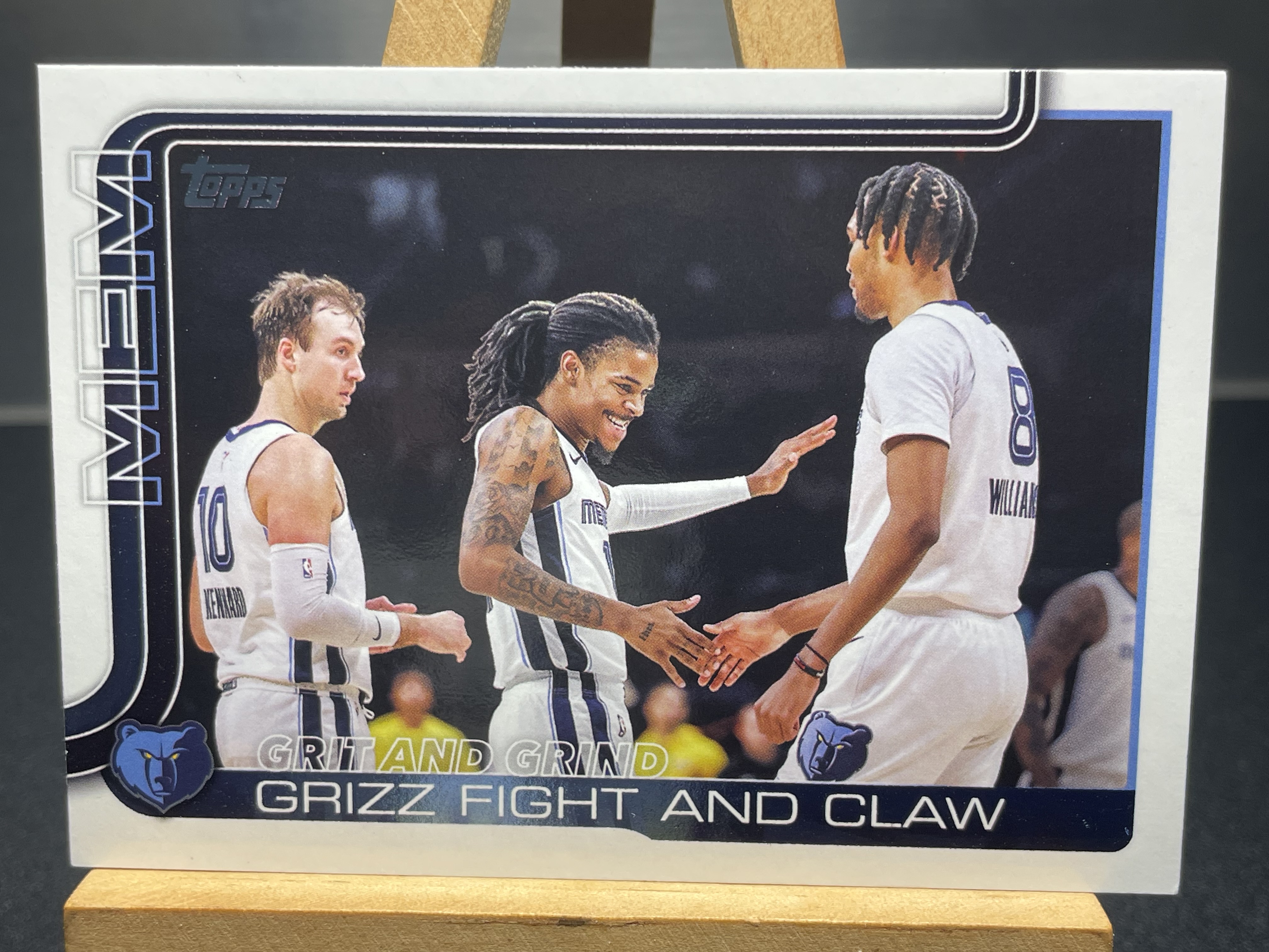 (B6) 2025 TOPPS BASE 灰熊 莫兰特 近期大热球星 收藏凑套必备 卡品如图 !!!
