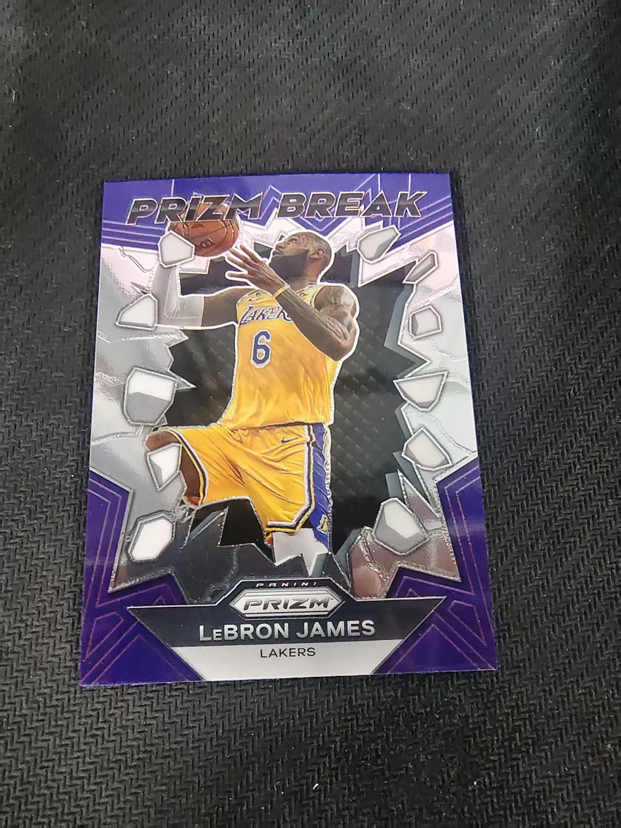 【可合并,不累计】2023-24 Panini Prizm LeBron James 湖人 勒布朗 詹姆斯 break特卡 PZ 划痕 边角微瑕 介意勿拍 #3