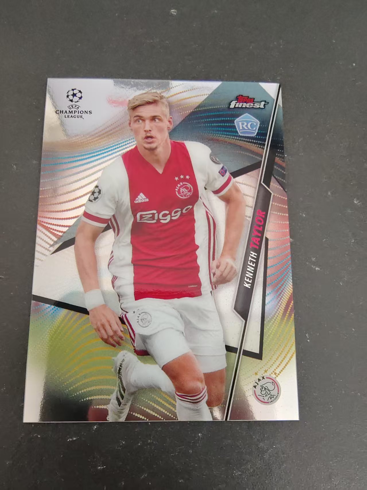 【可合并,不累计】2021 Topps Finest Kenneth Taylor RC 欧冠 莱比锡红牛 肯内特 泰勒 新秀 划痕 边角瑕疵 #51