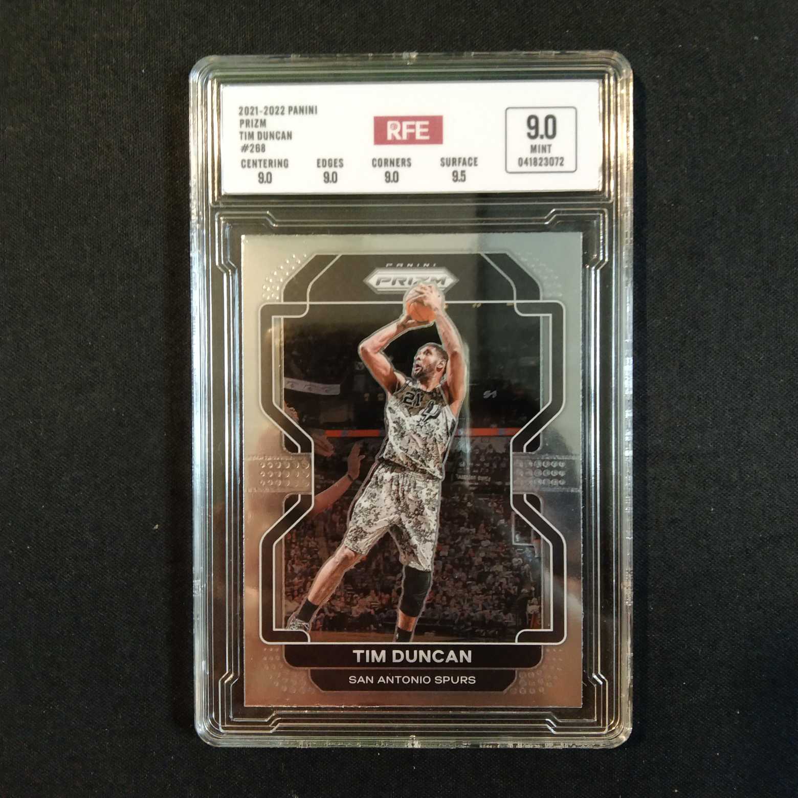 2021-22 Panini Prizm Tim Duncan 【蓝色星球】评级卡 邓肯 马刺 实卡精美稀有 错过后悔 投资收藏必备（卡品如图，请看清再拍）